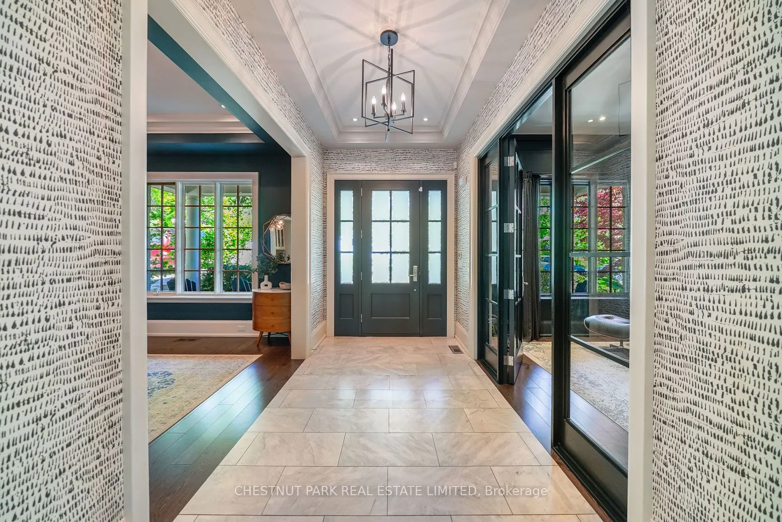 56 Pine Crescent