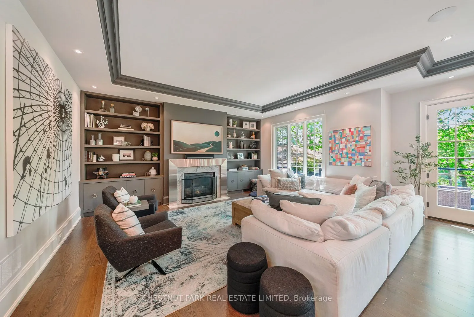 56 Pine Crescent