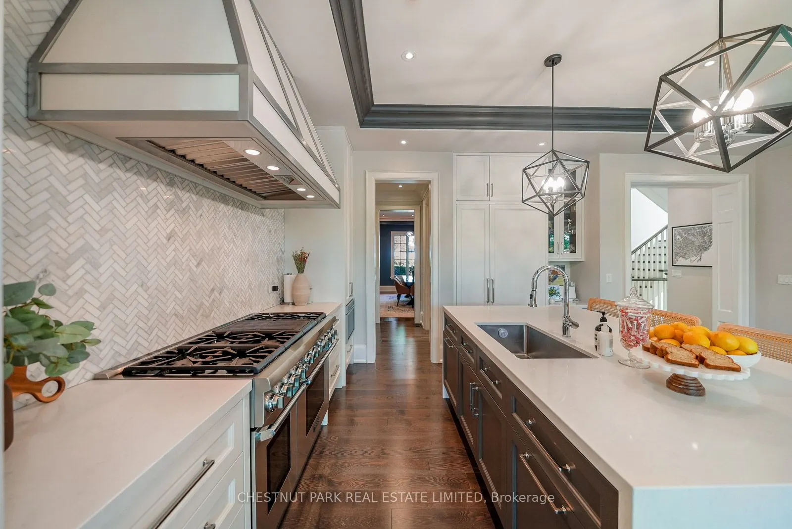 56 Pine Crescent