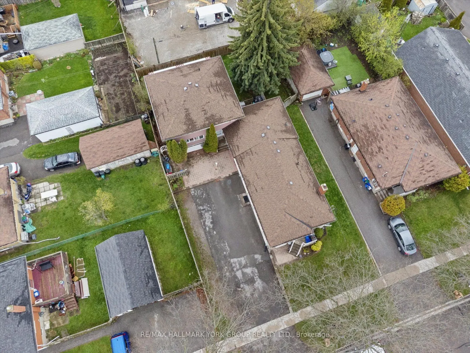 226 Cromwell Avenue