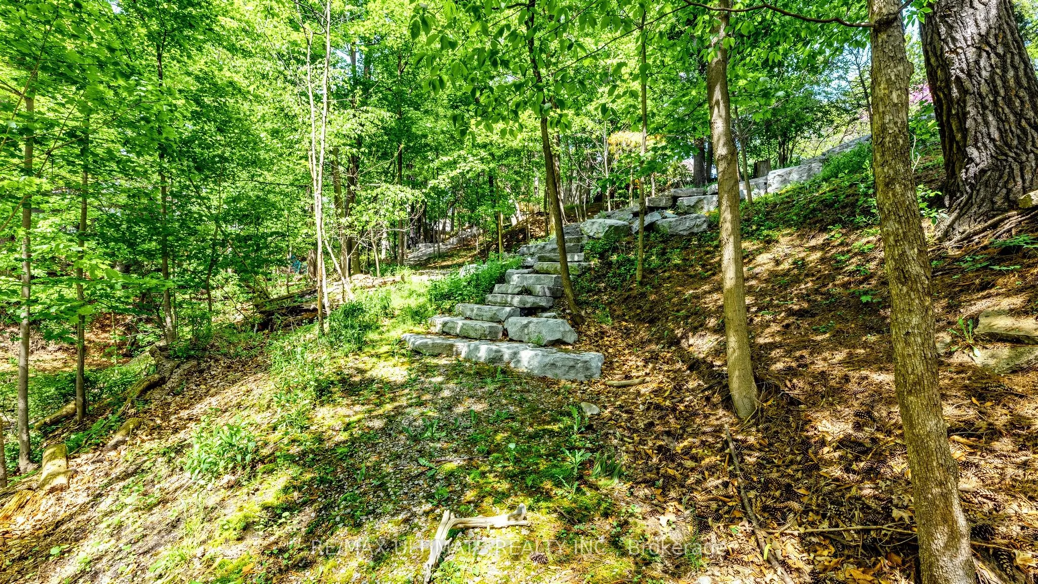 25 Bellehaven Crescent