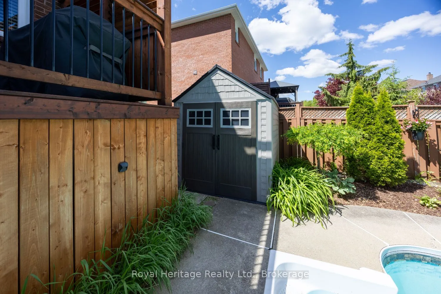 16 Donald Wilson Street