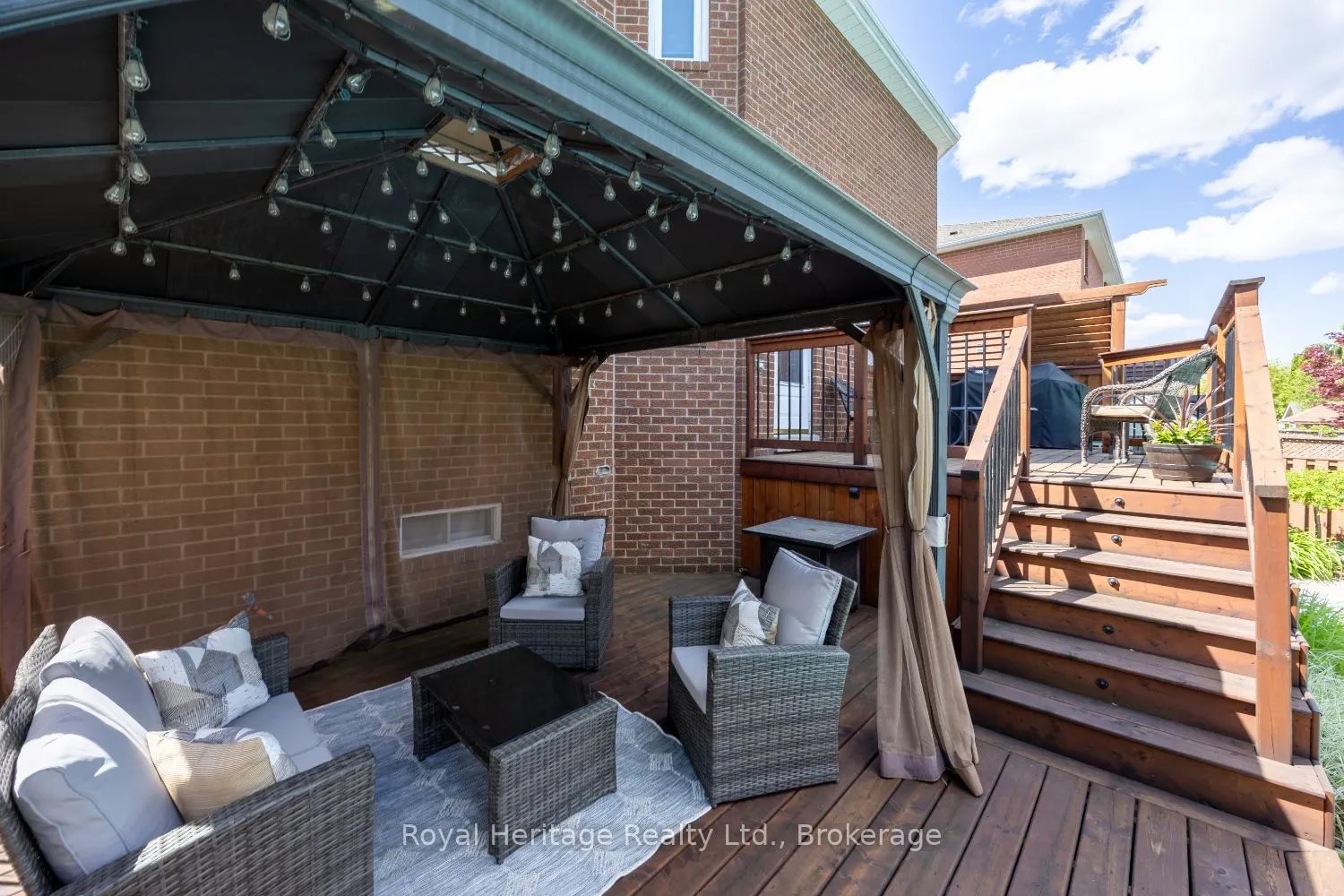 16 Donald Wilson Street