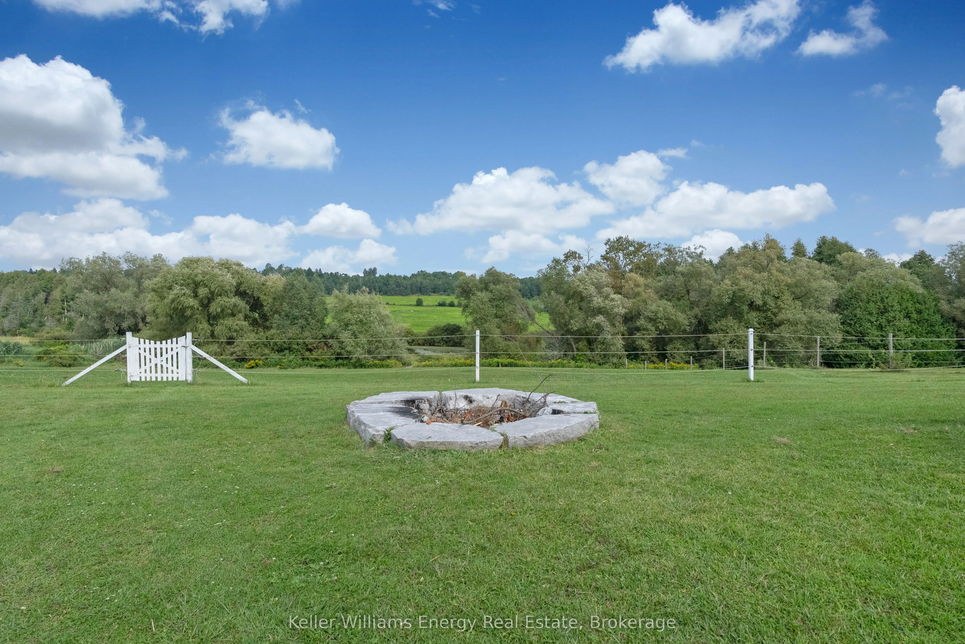 7483 Bethesda Road