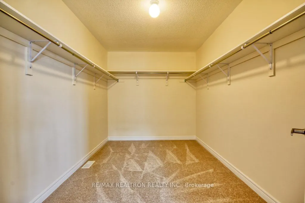 2431 Hibiscus Drive