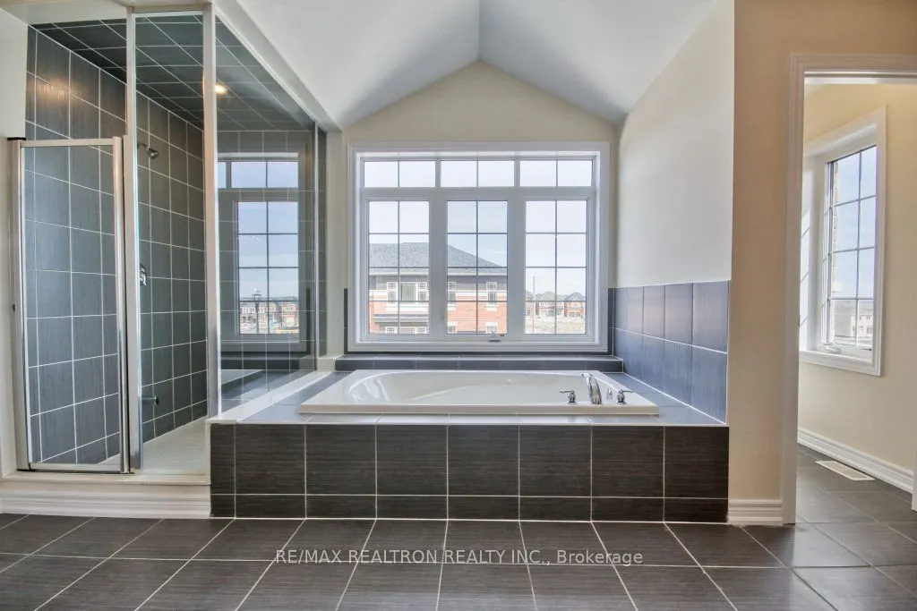 2431 Hibiscus Drive