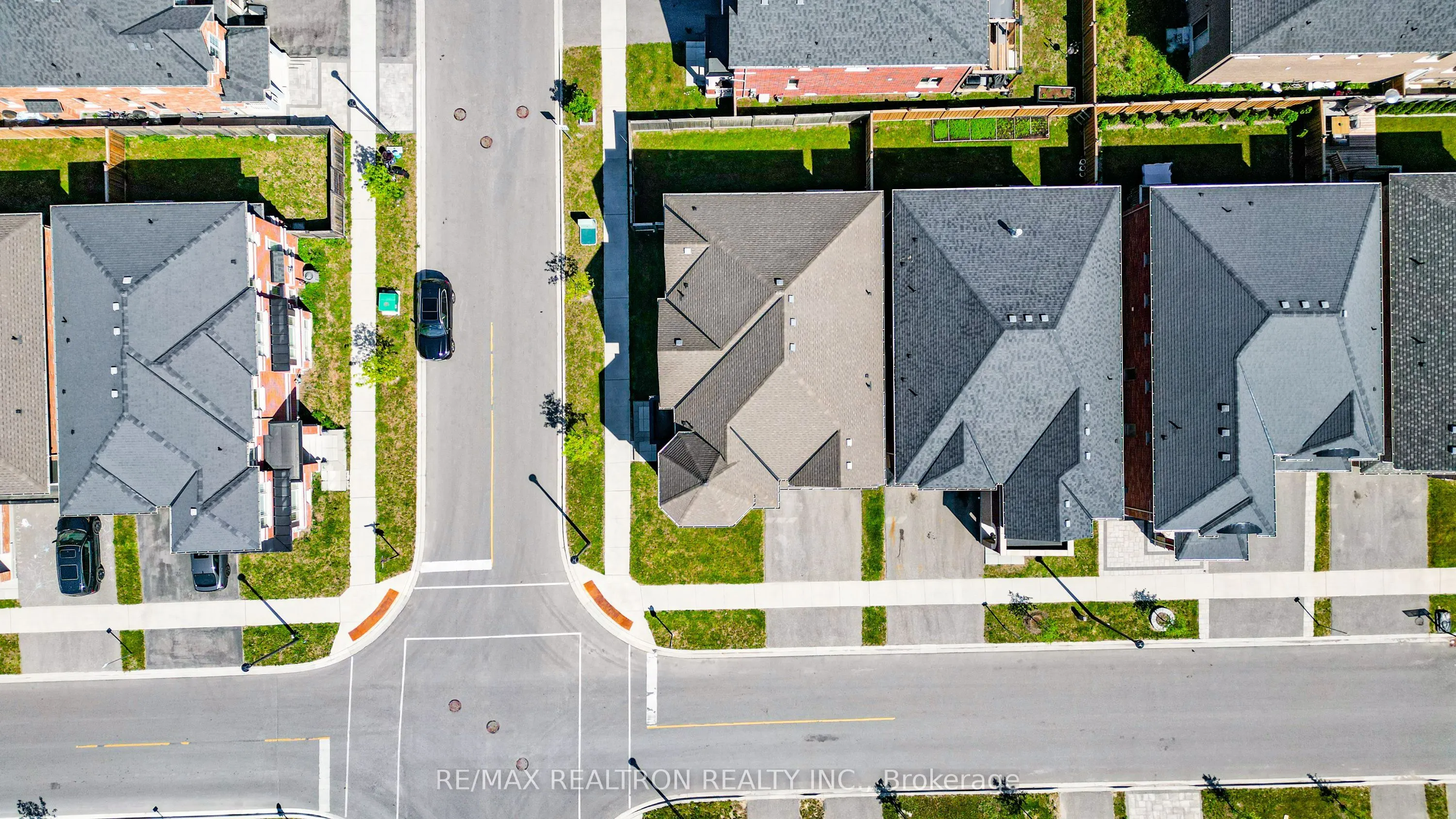 2431 Hibiscus Drive