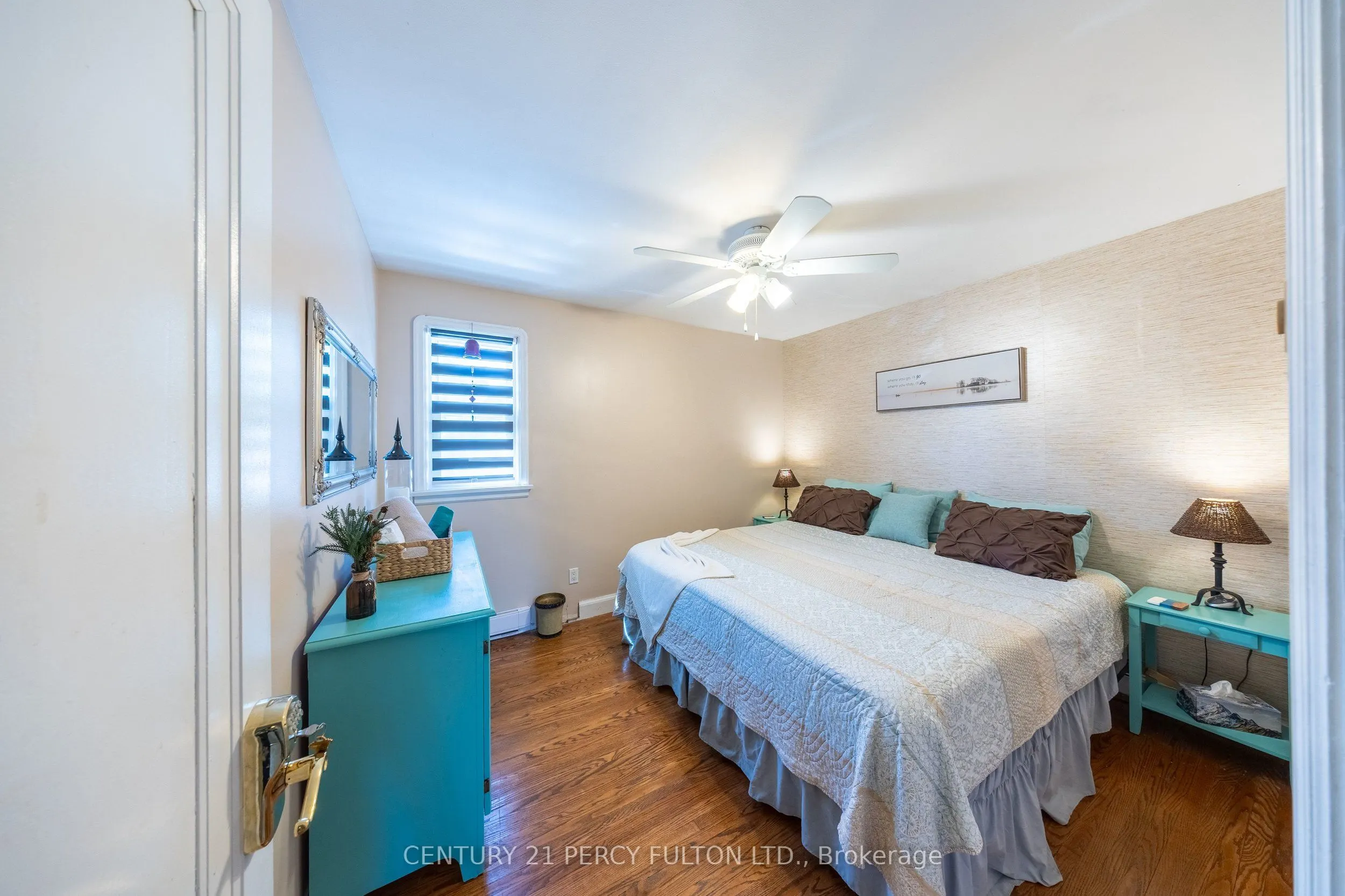 816 SIMCOE Street N