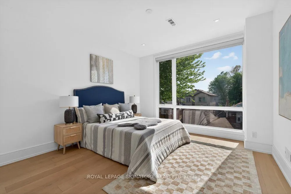 39 Derwyn Road