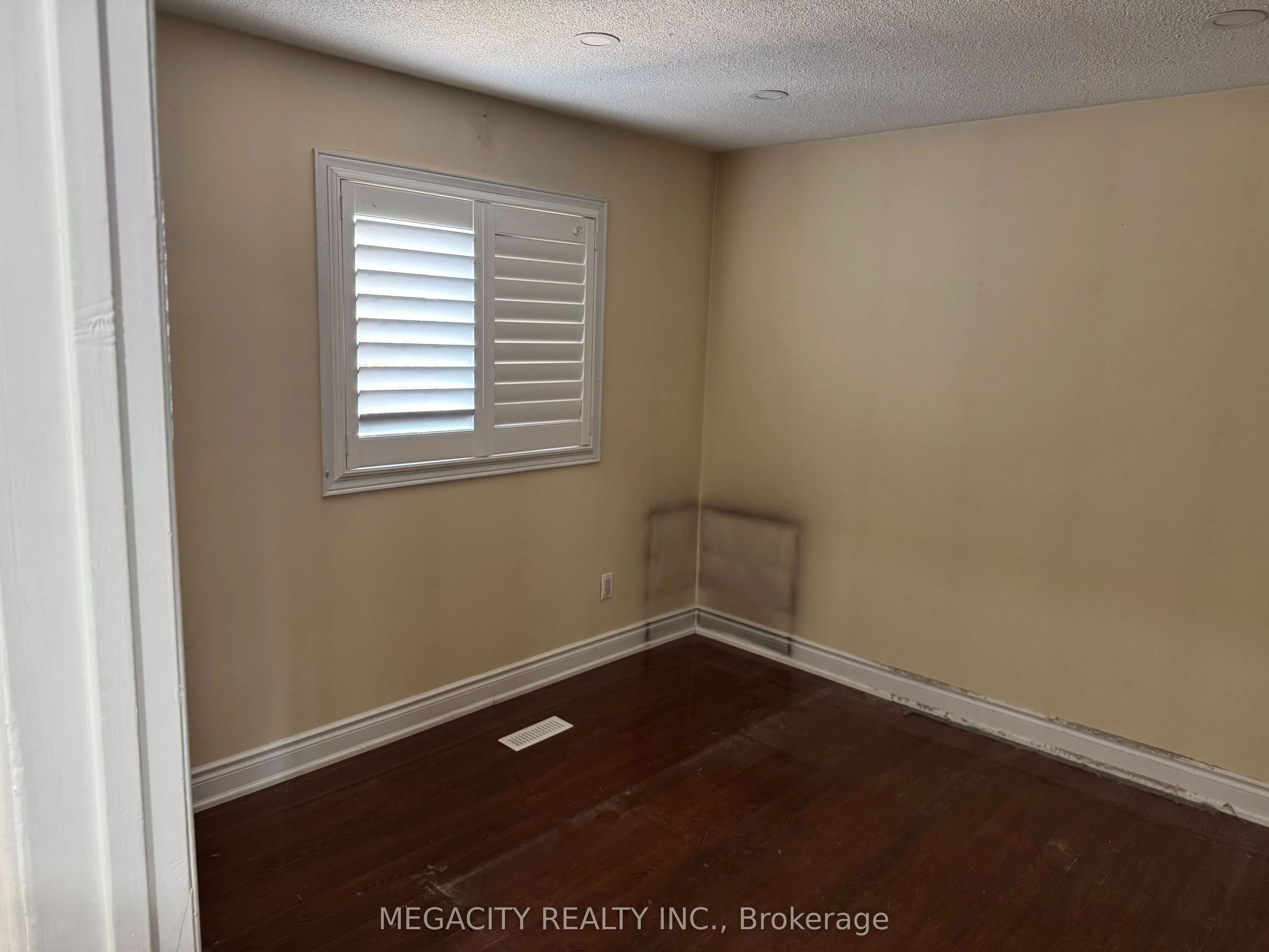 5 Purvis Crescent