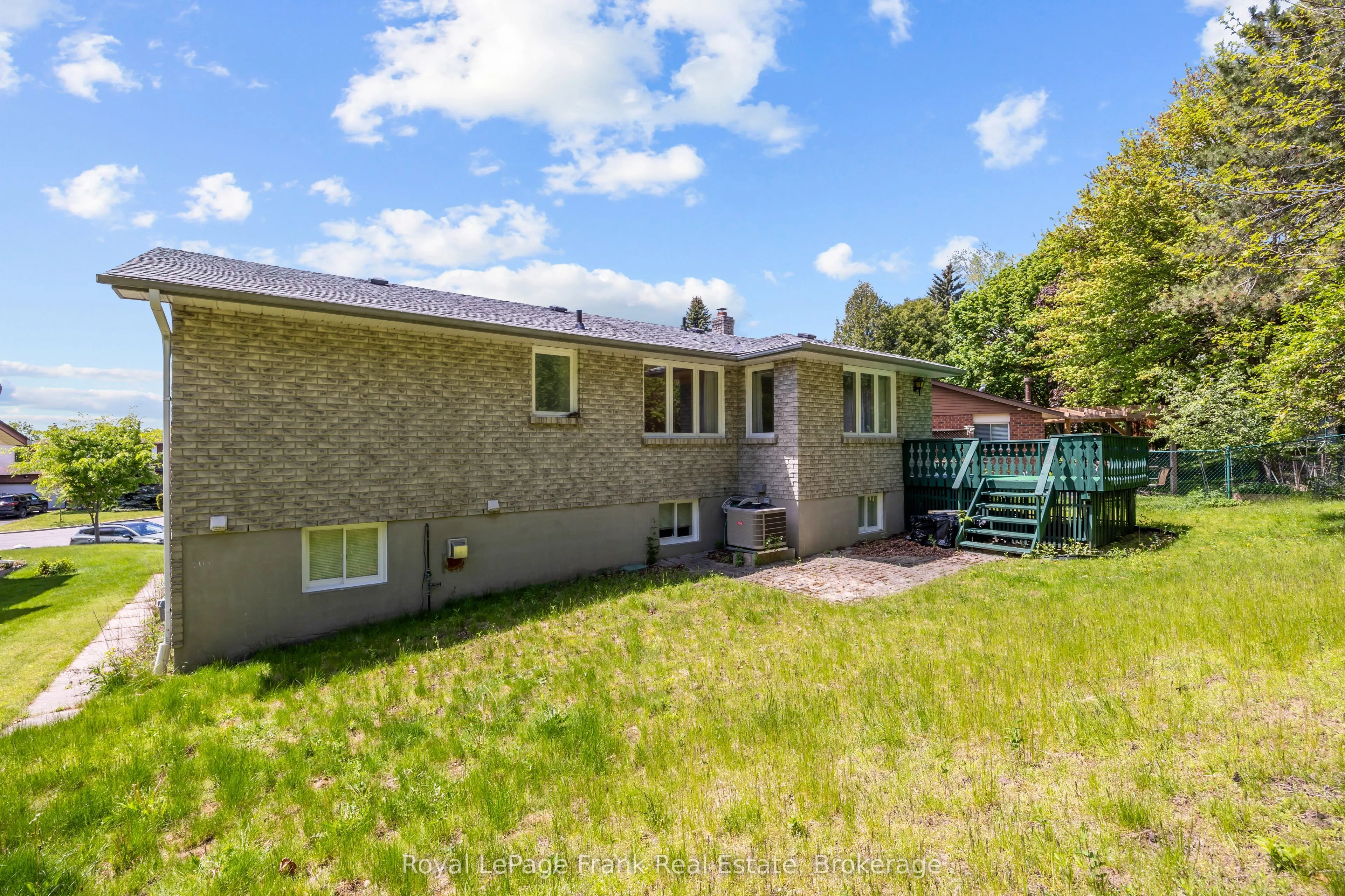311 Cumberland Court