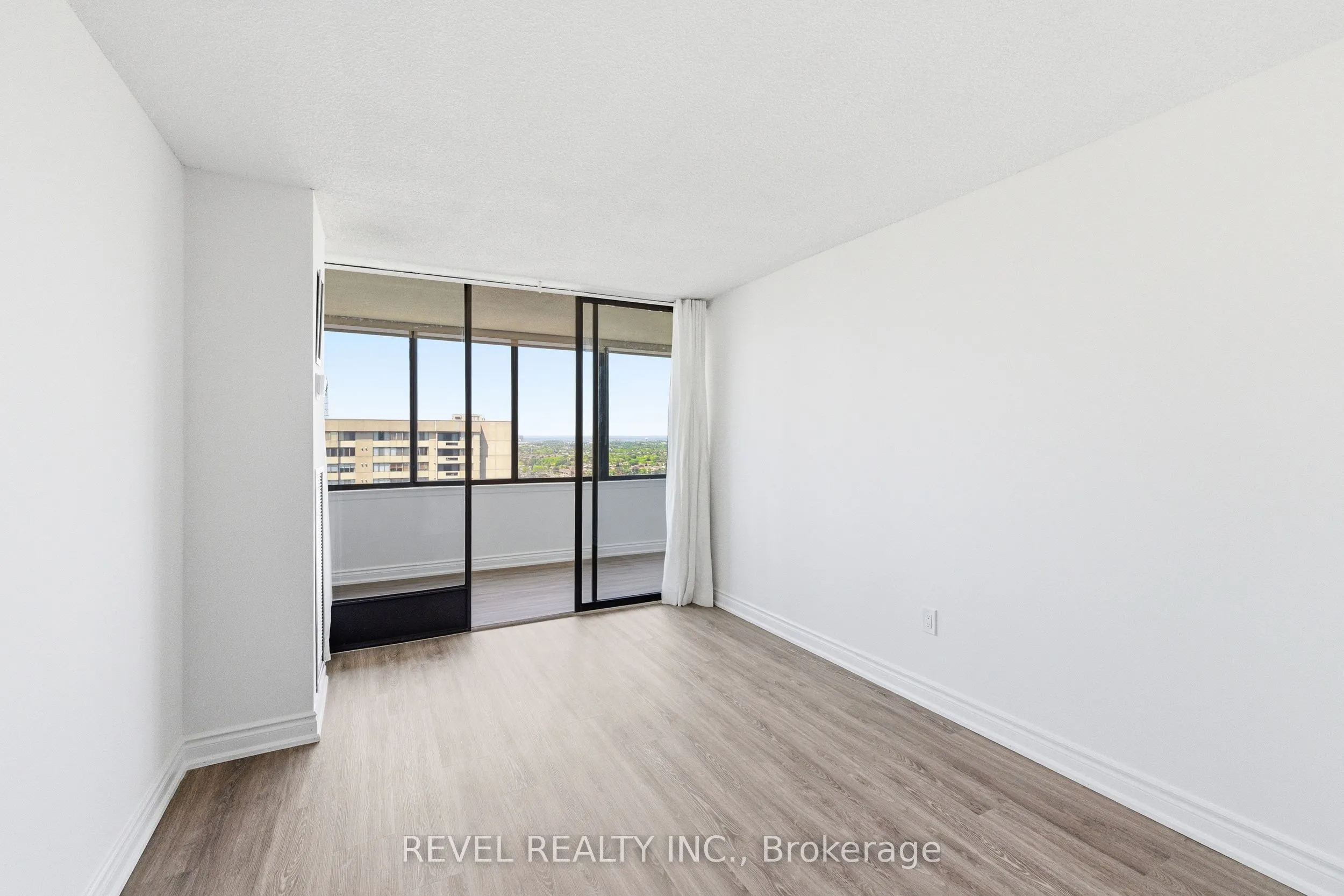 2330 Bridletowne Circle #Ph06