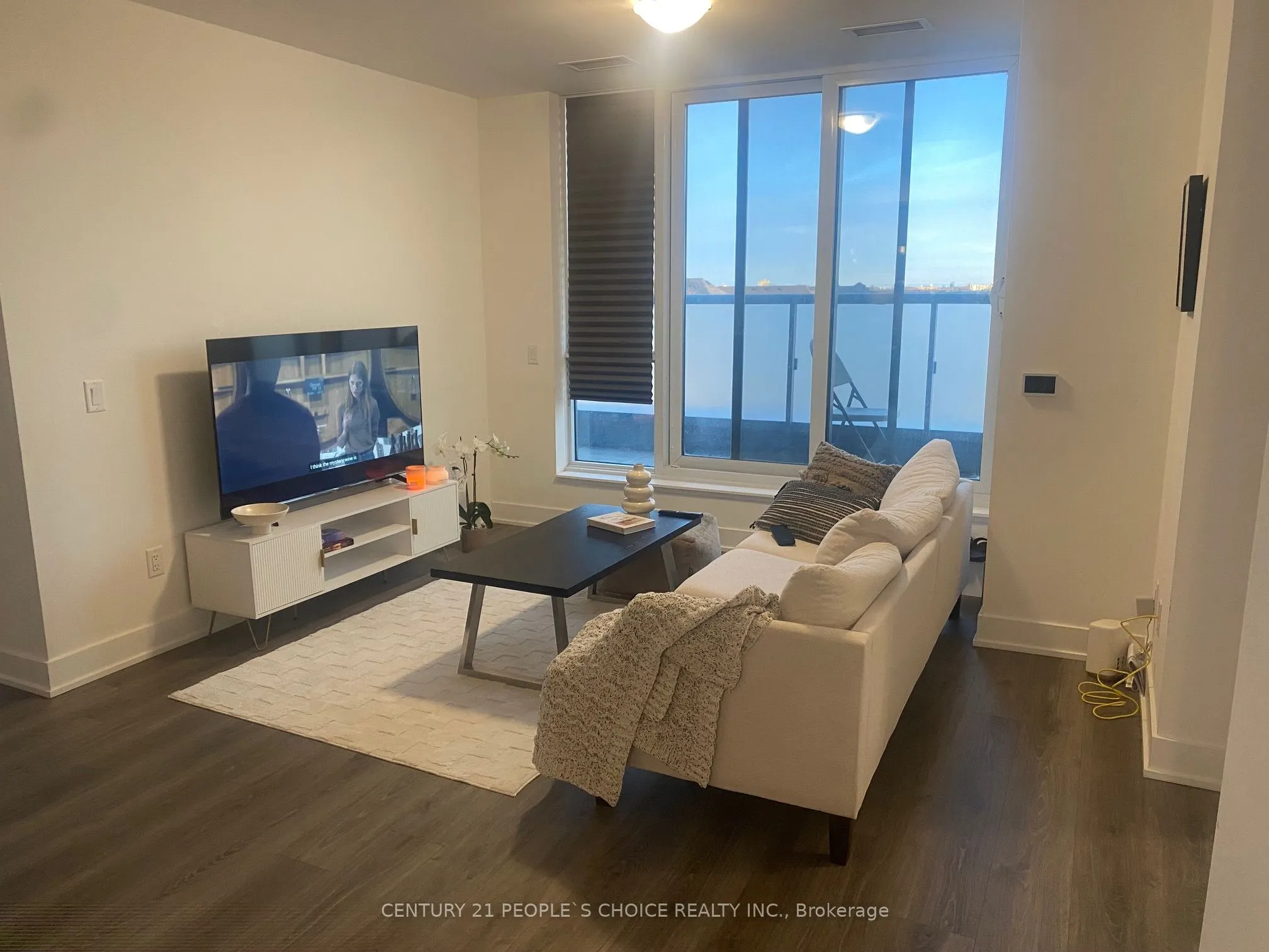 2545 Simcoe Street N #306