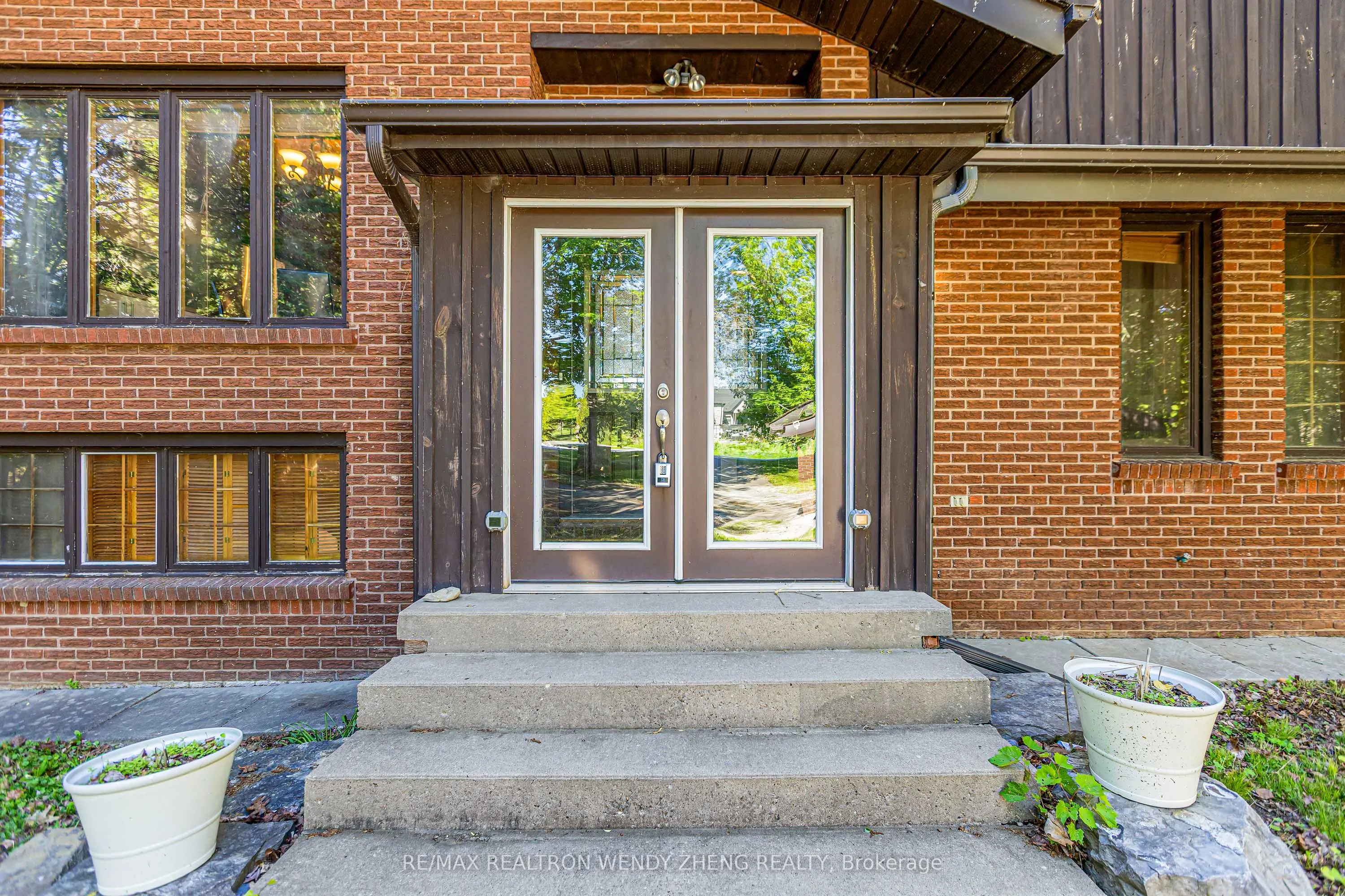 236 Summit Drive