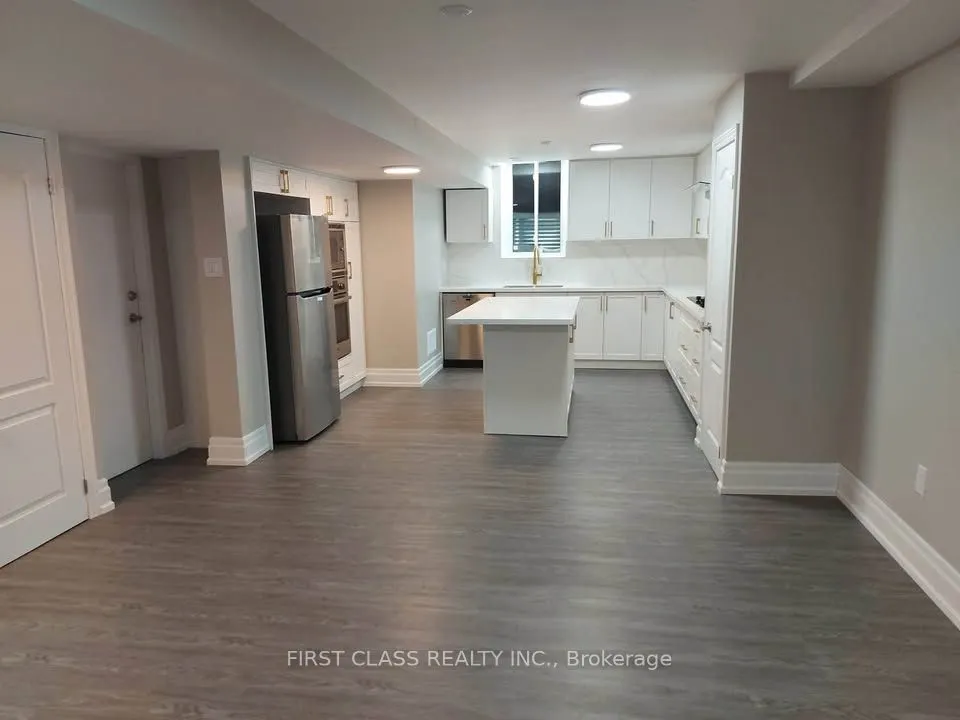 15 Donald Powell Crescent