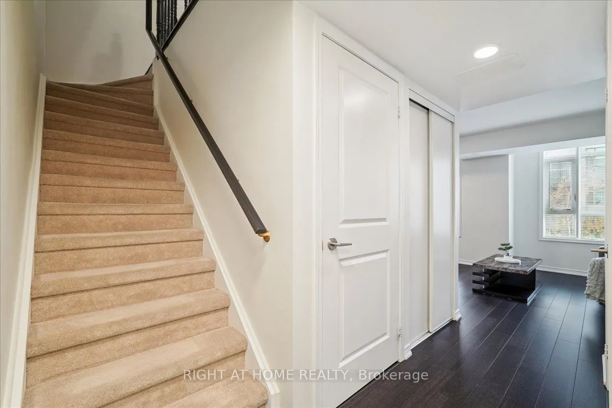 90 Orchid Place Drive #304