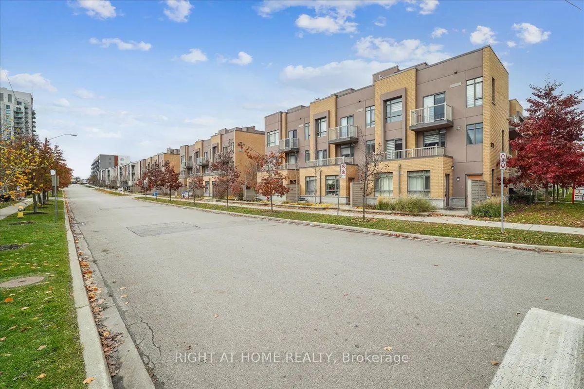 90 Orchid Place Drive #304