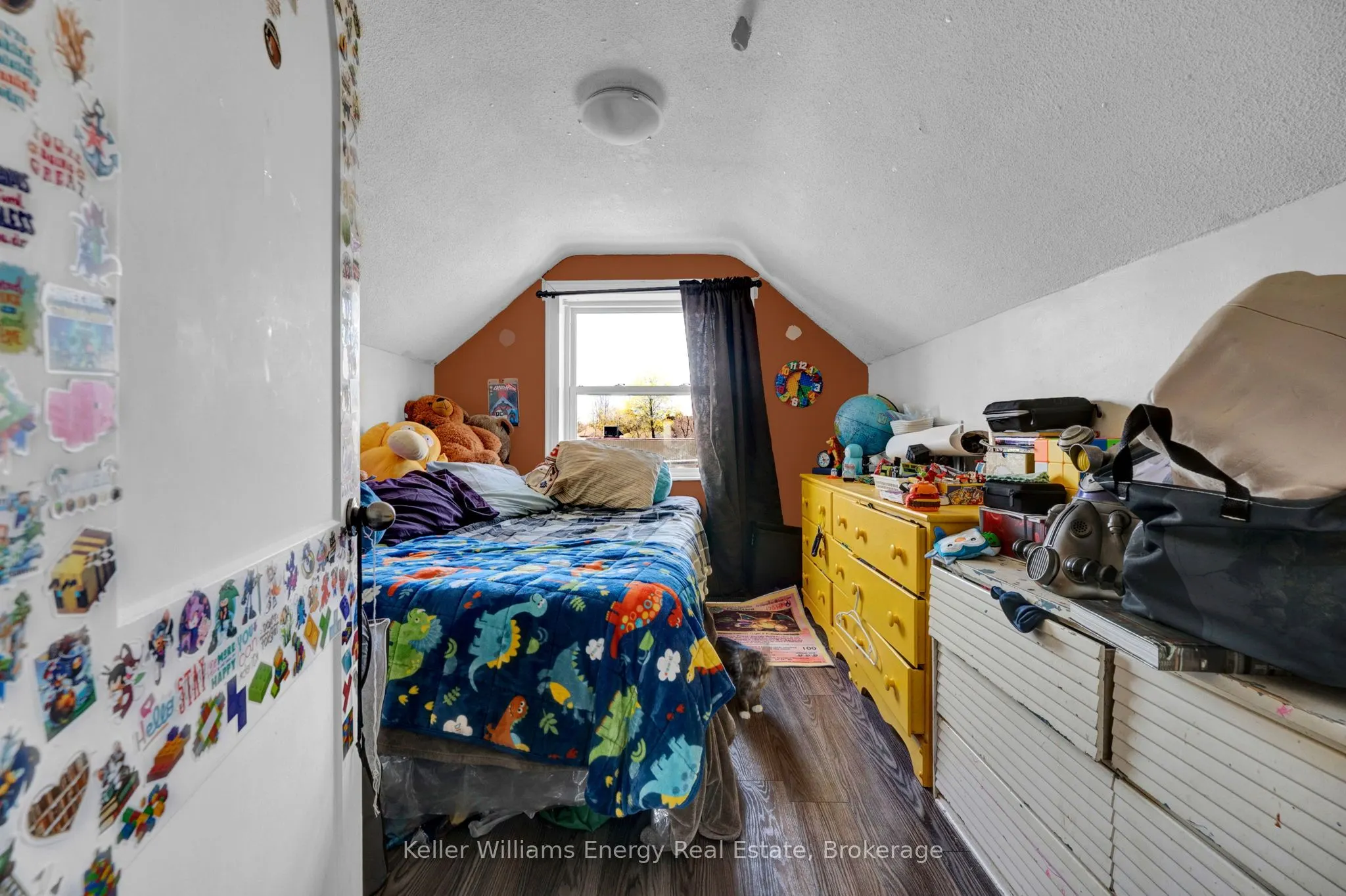 741 Ritson Road S
