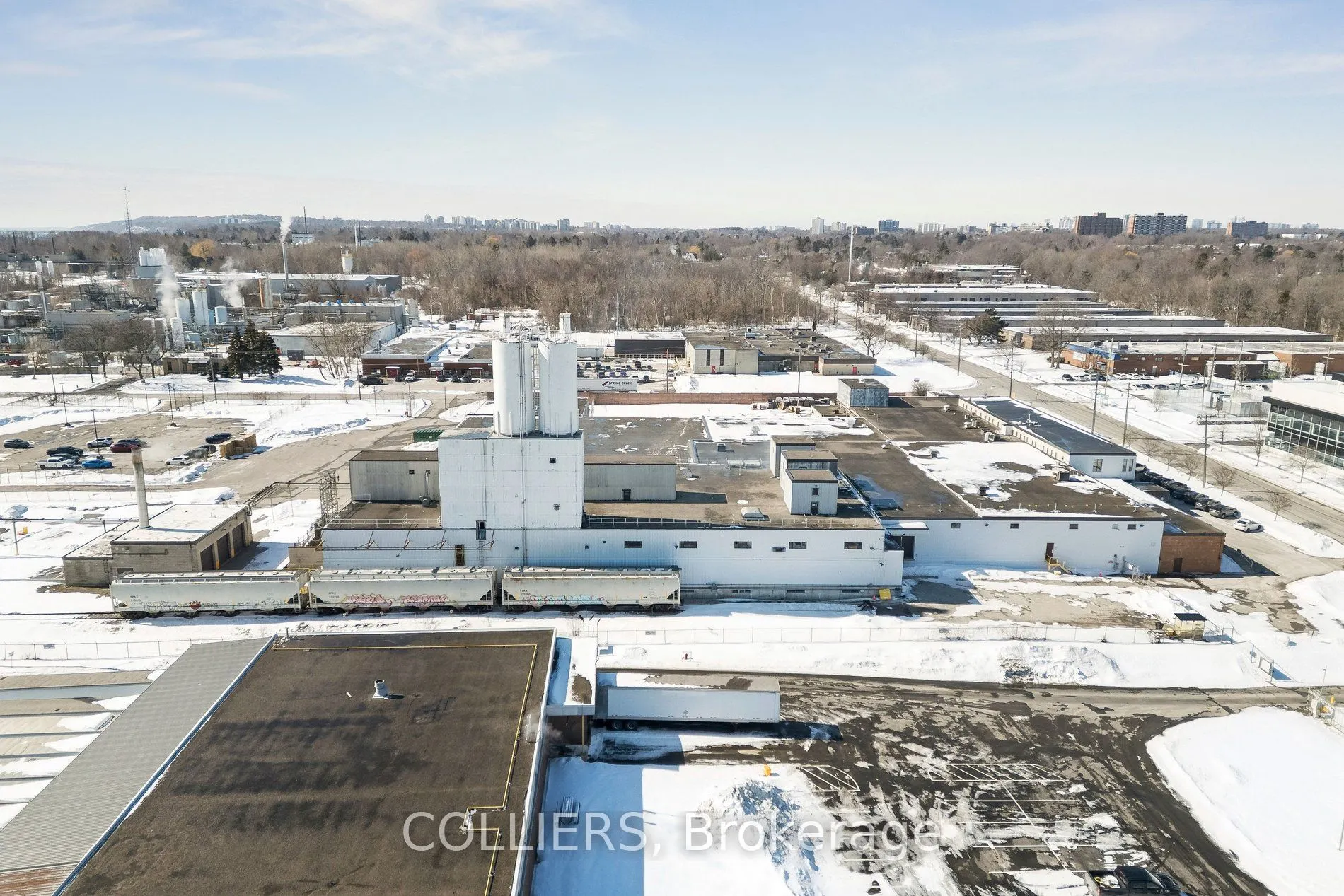 595 Coronation Drive