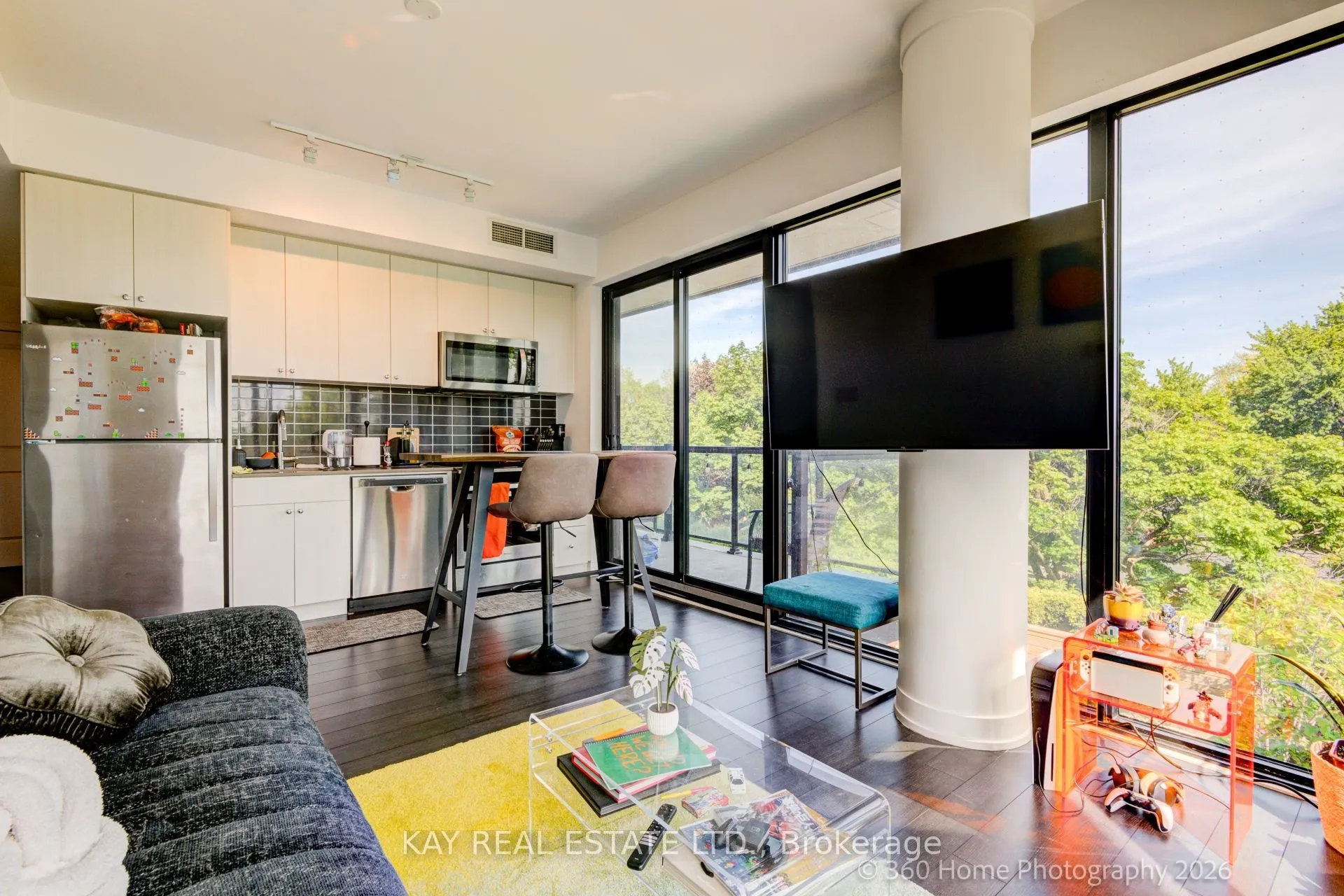 2799 Kingston Road #305