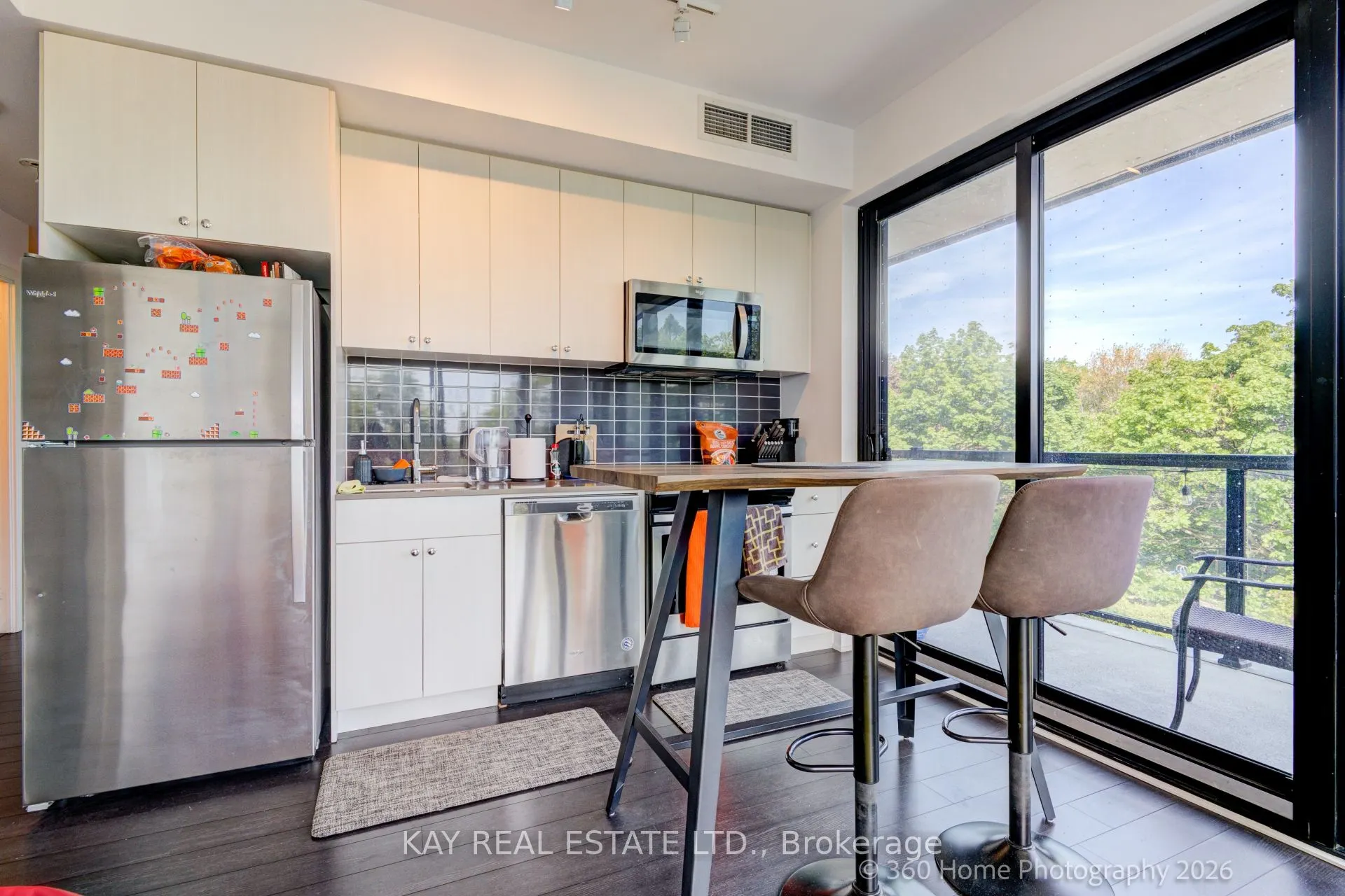 2799 Kingston Road #305