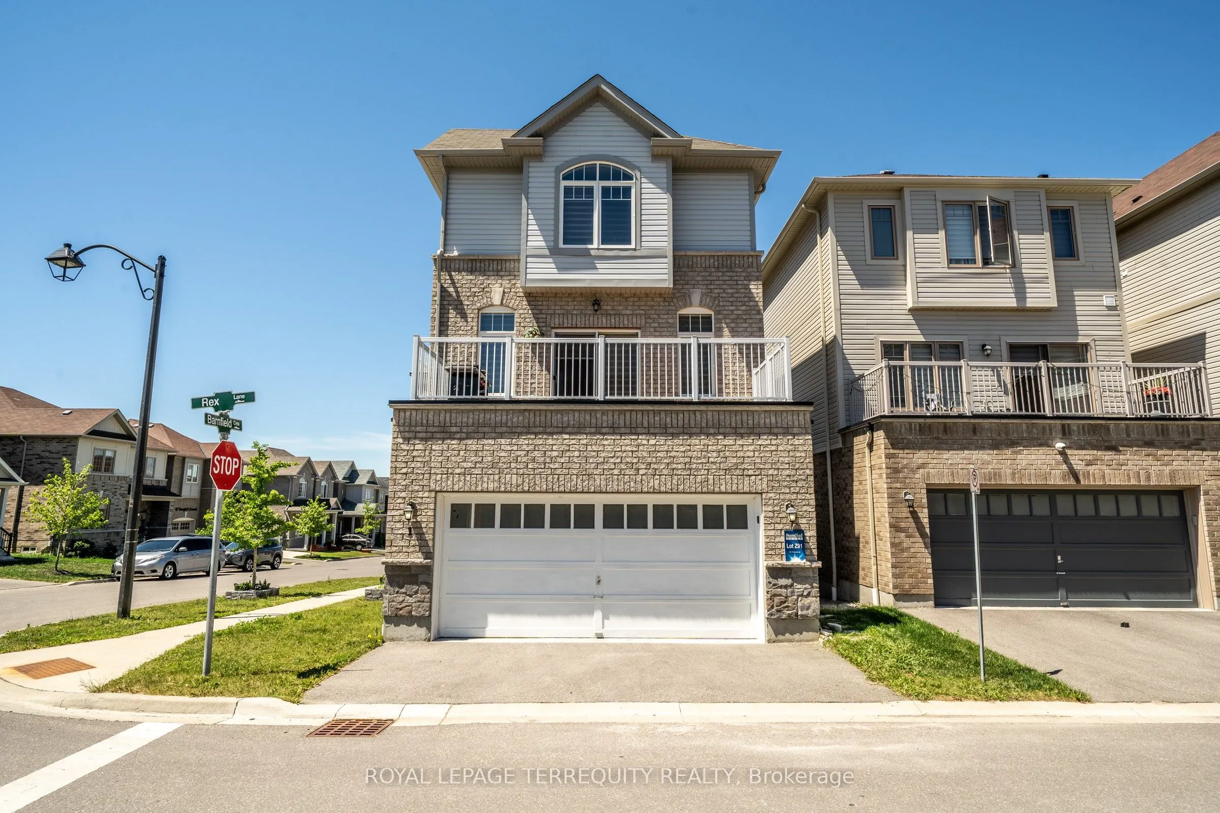 1 Devineridge Avenue