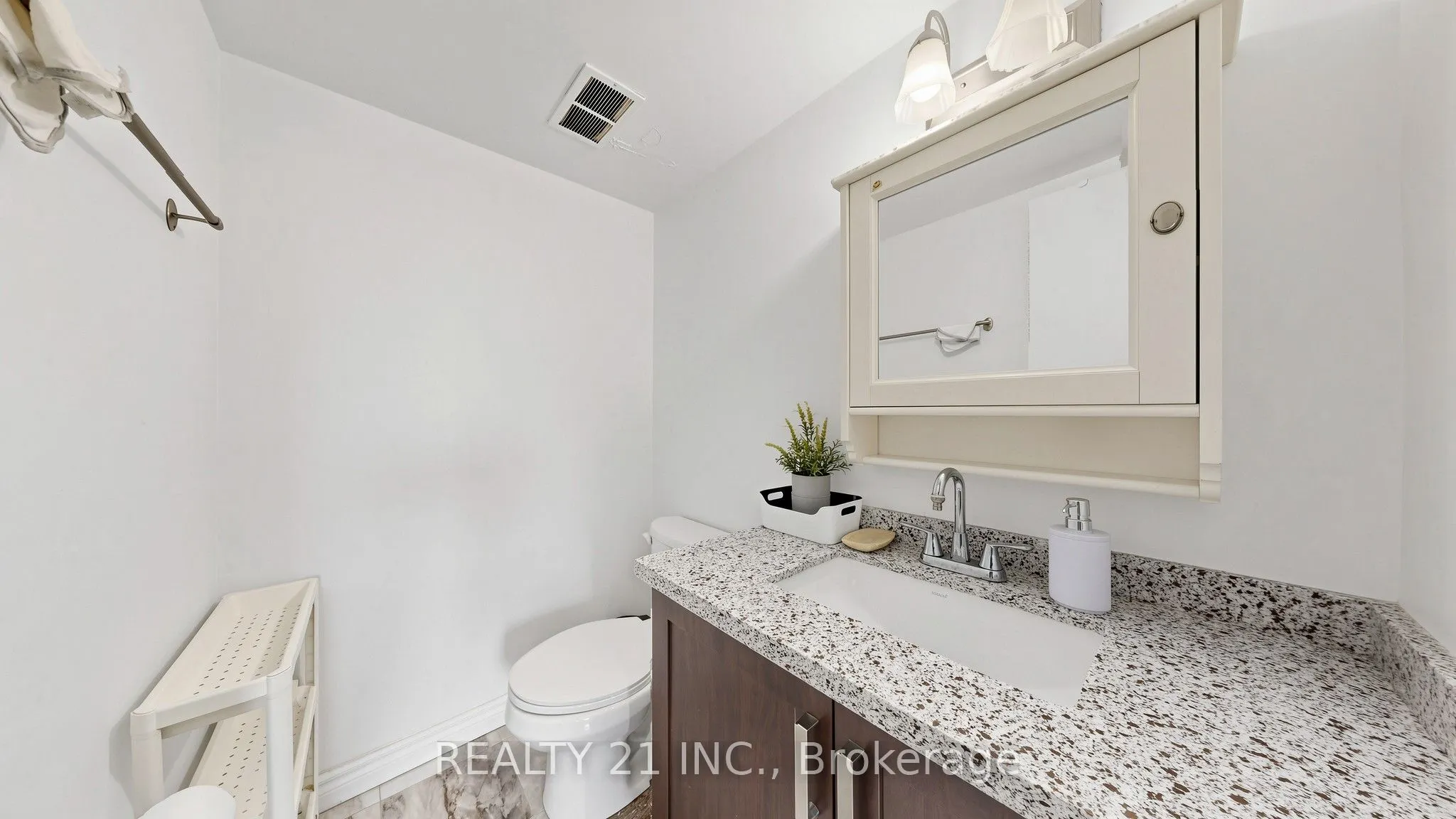 180 Markham Road #819