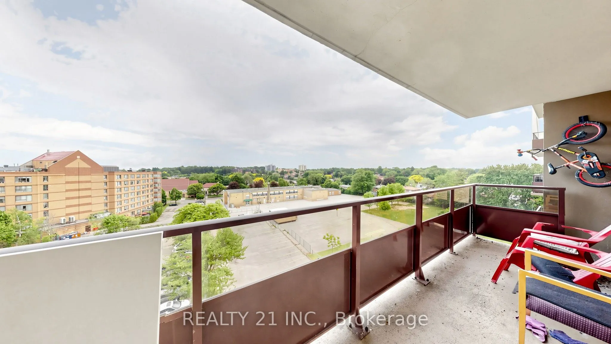 180 Markham Road #819