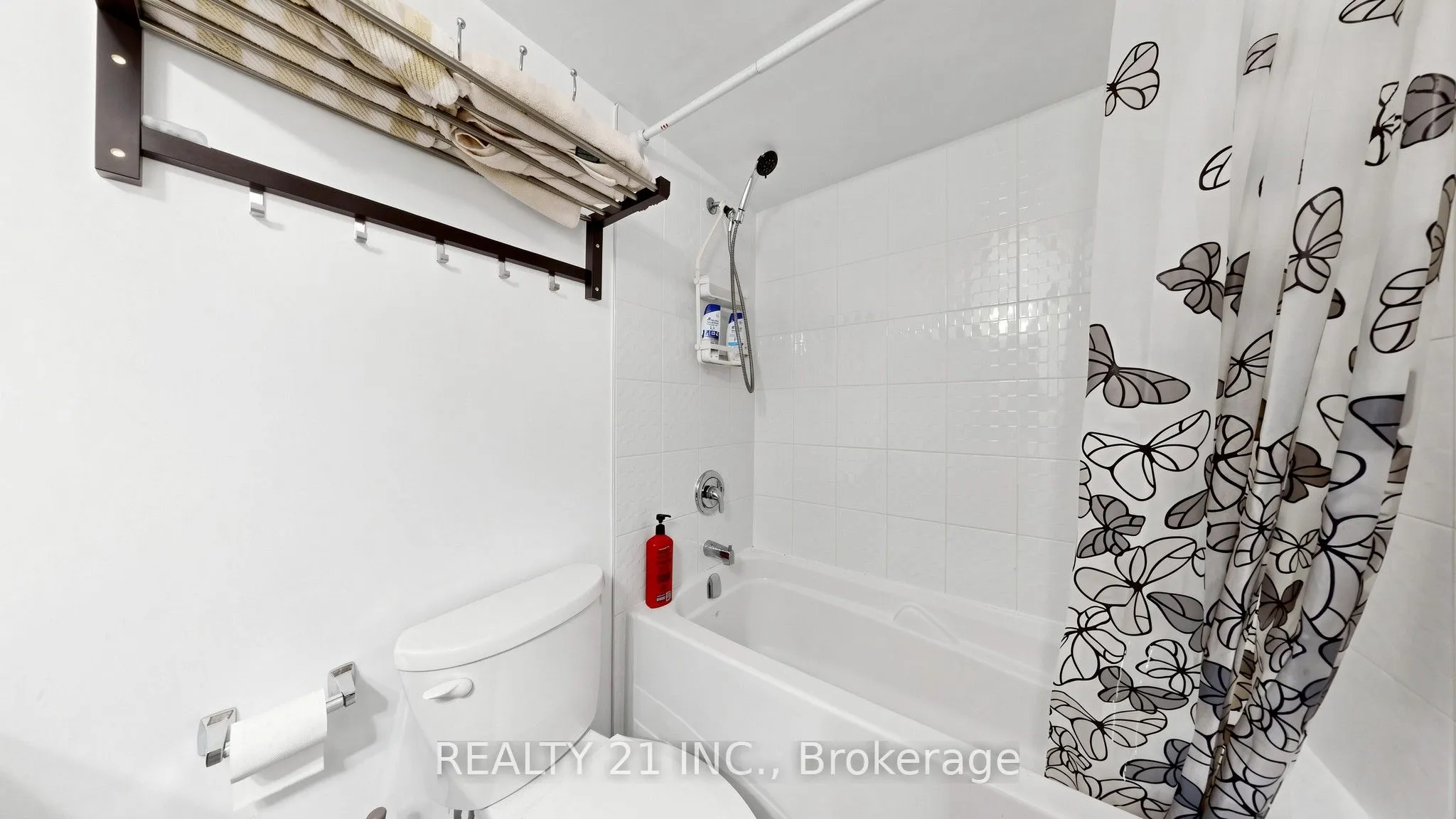180 Markham Road #819