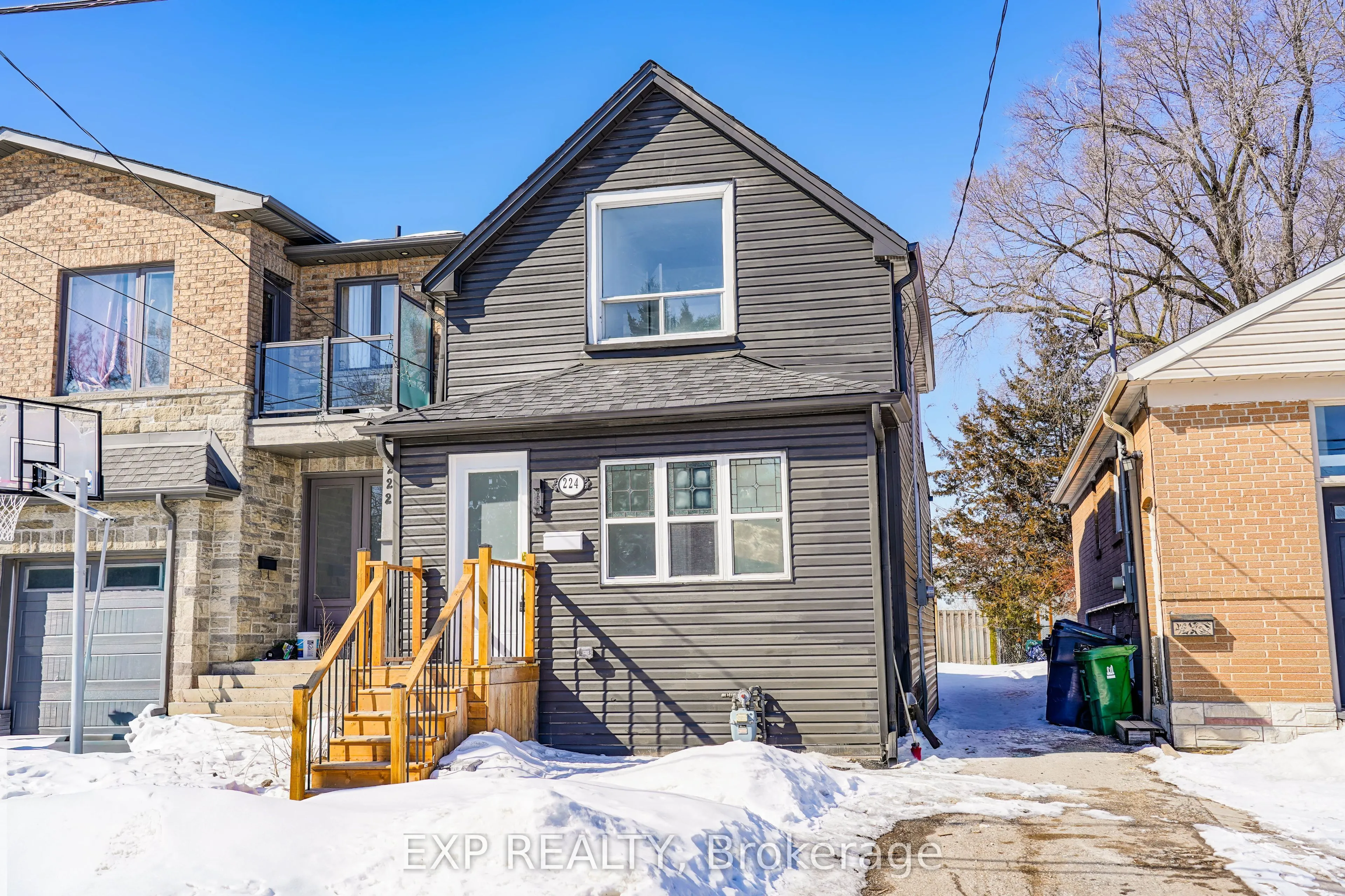 224 Aylesworth Avenue