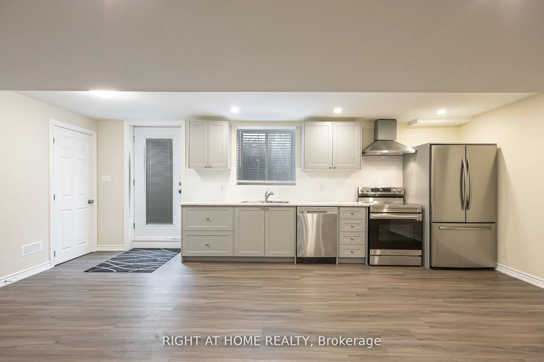 40 Sabbe Crescent #Basement