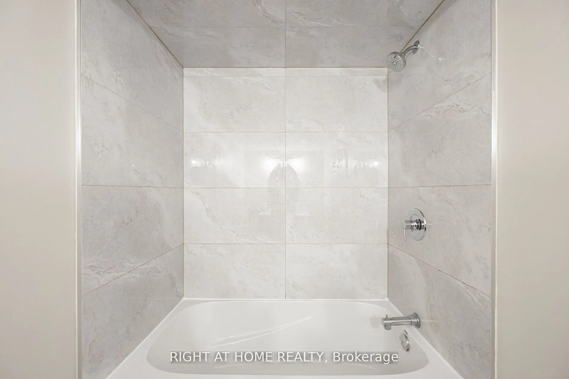 40 Sabbe Crescent #Basement
