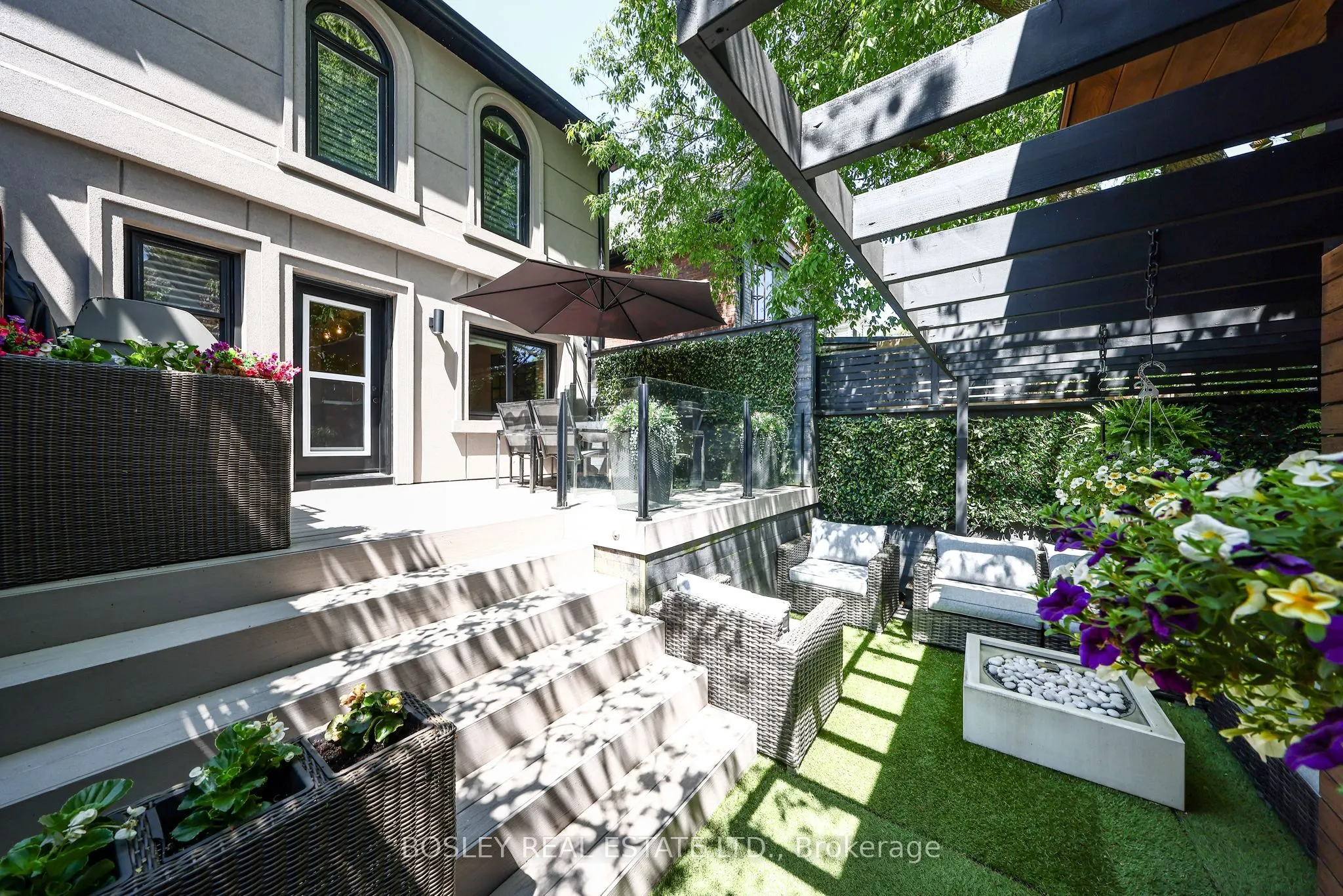 81 Courcelette Road