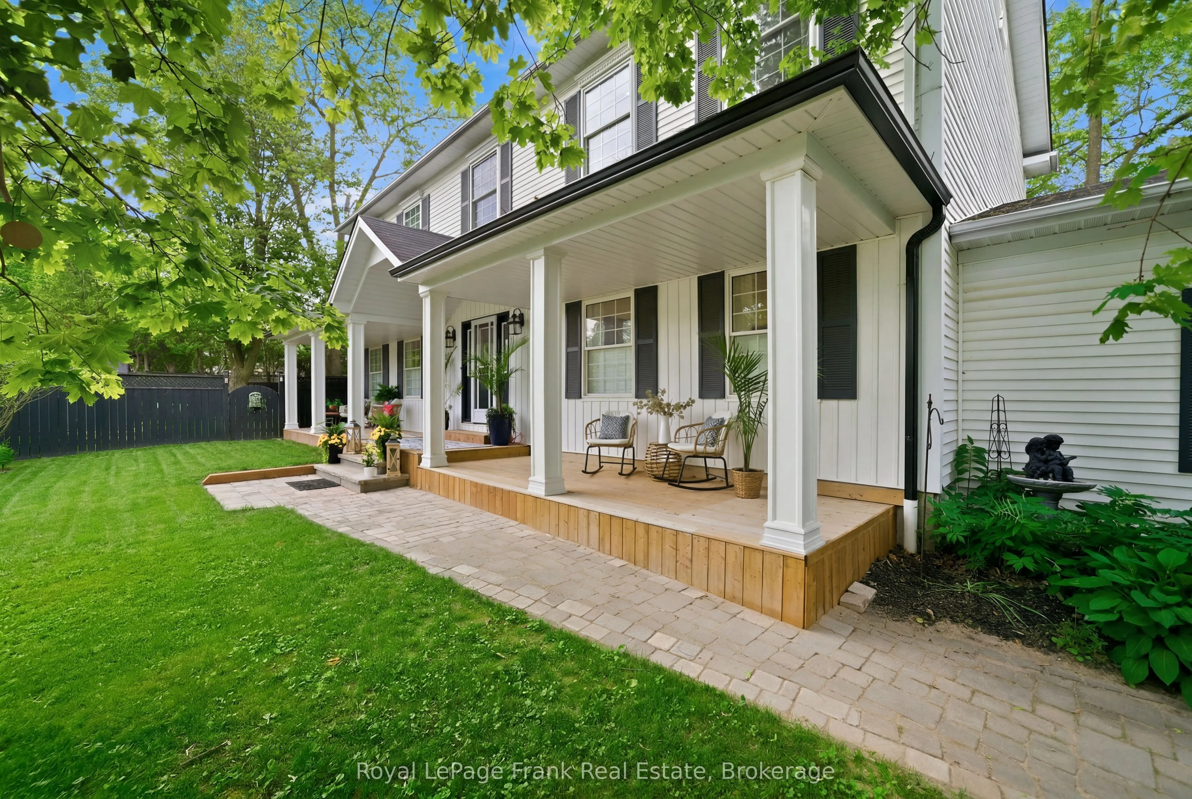 246 Cochrane Street