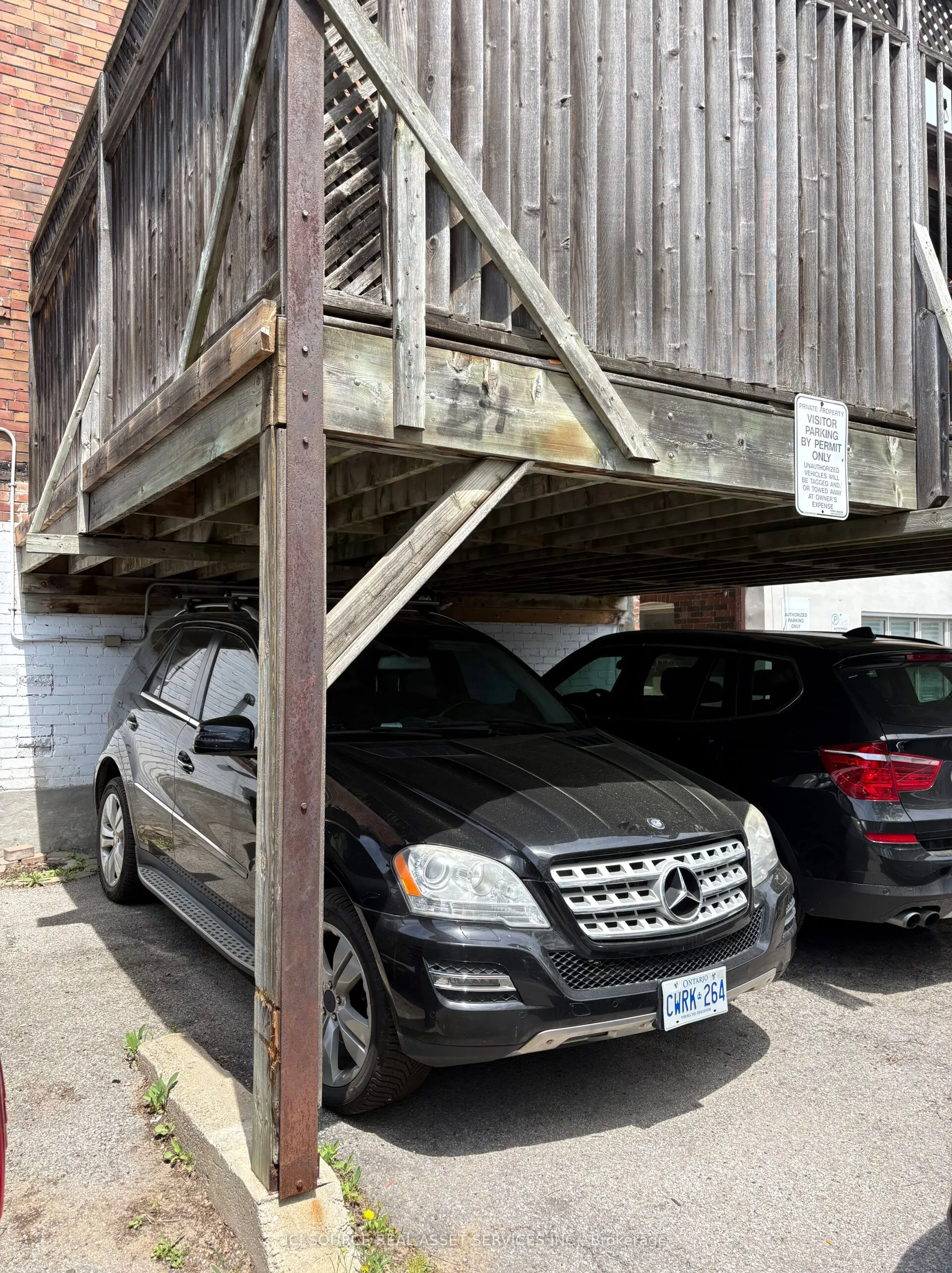 2241 Queen Street E #Main Floor