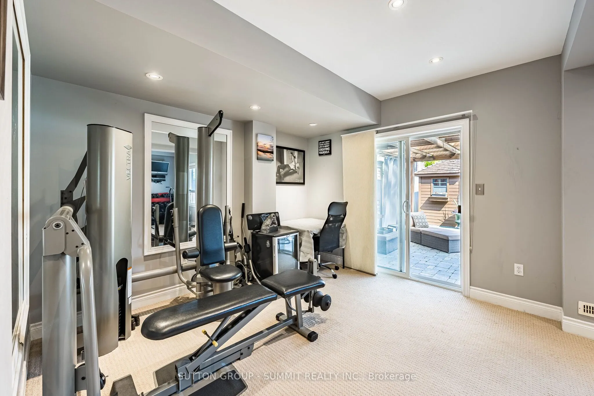 139 Oceanpearl Crescent