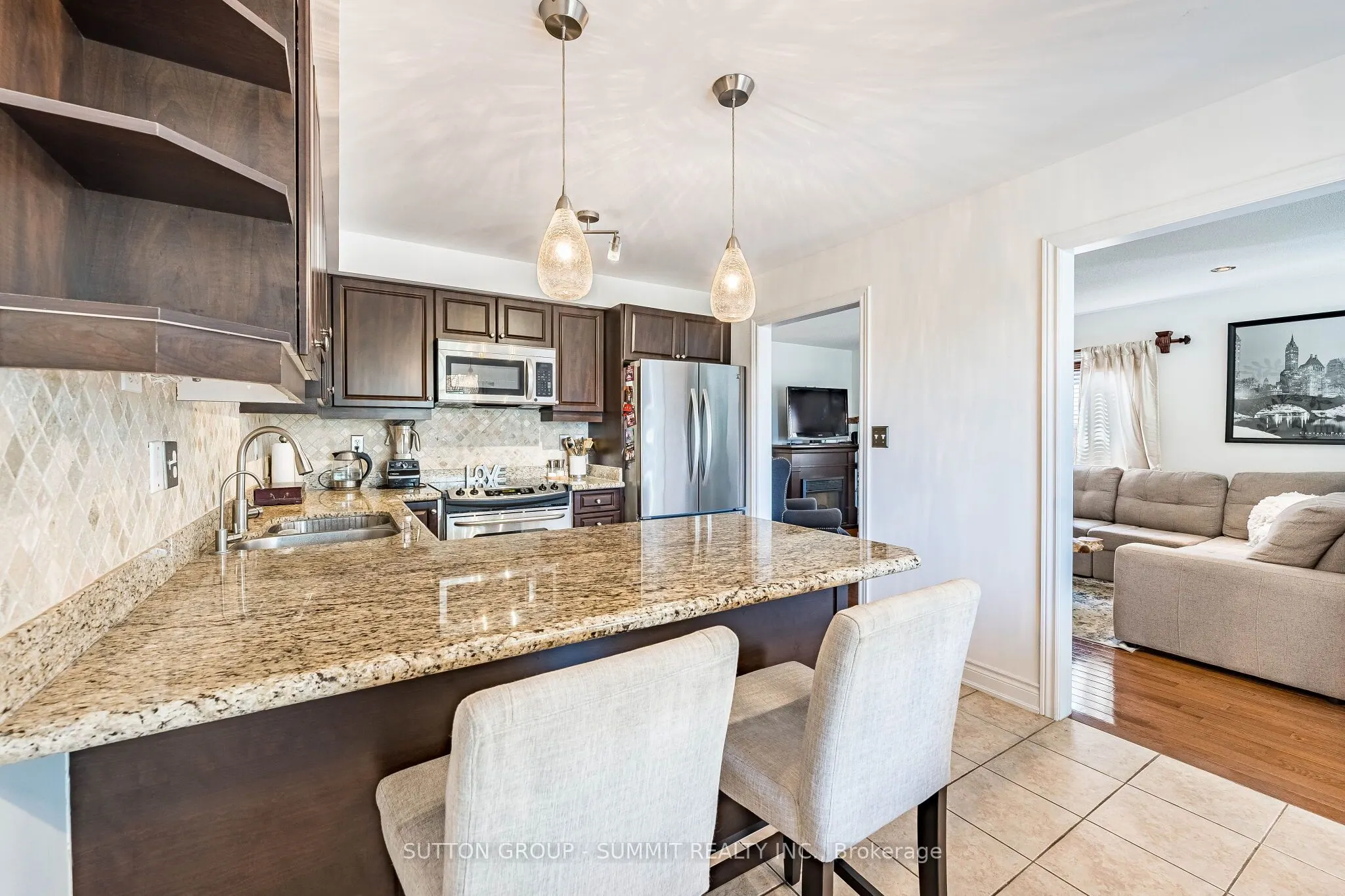 139 Oceanpearl Crescent