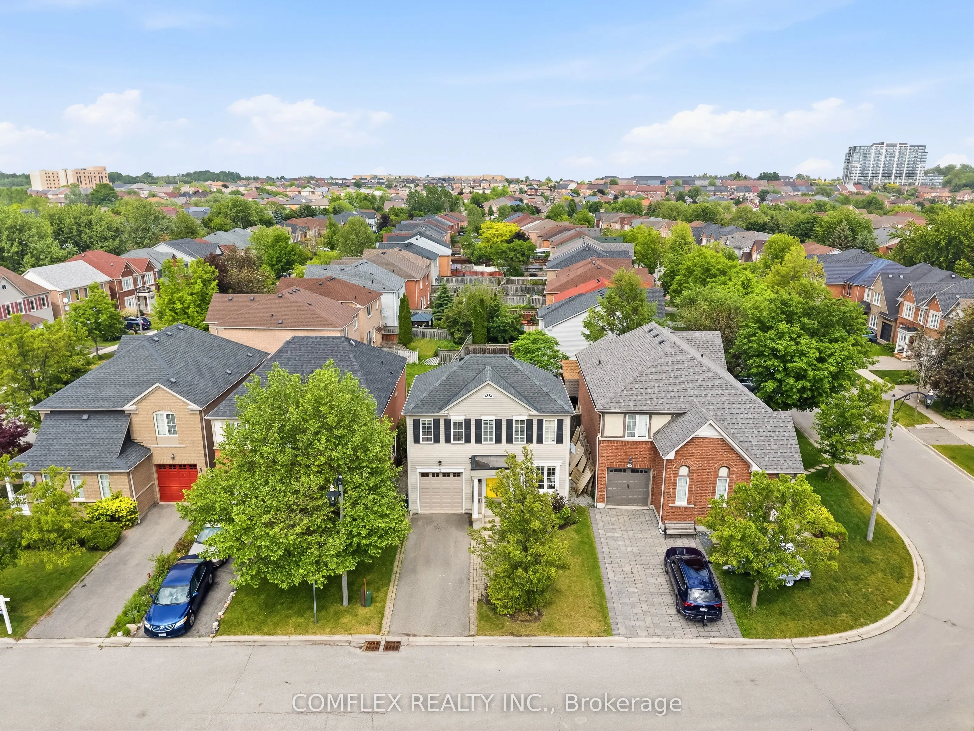 2 Armitage Crescent