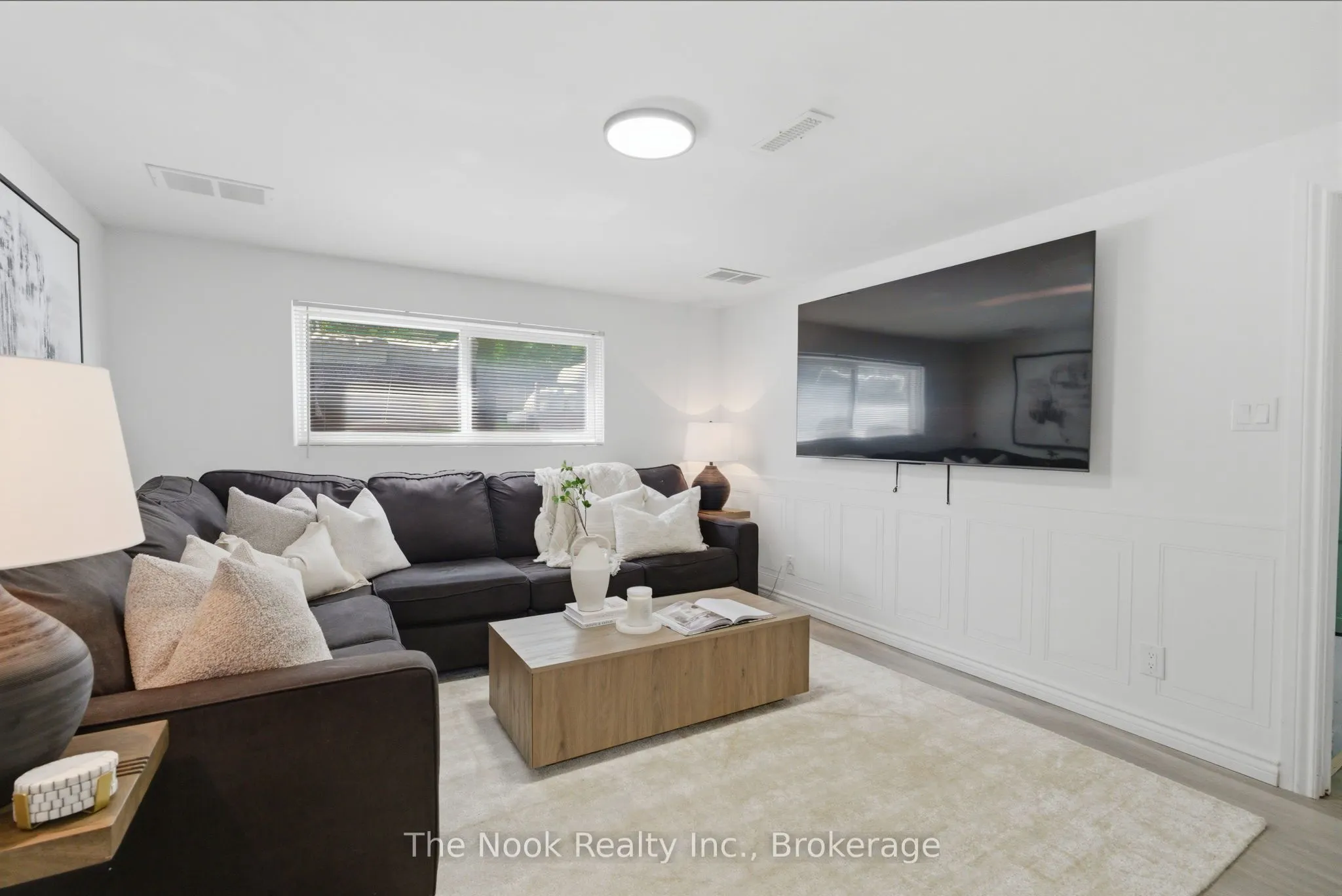 30 Deerpark Crescent