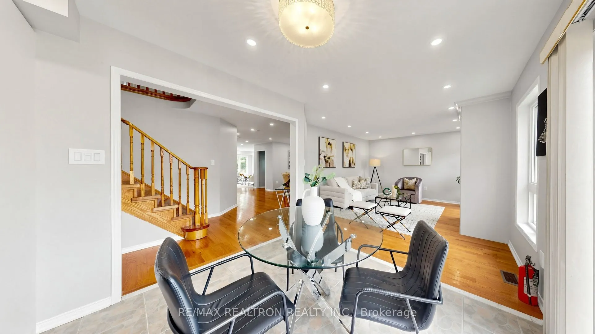 58 Bradbury Crescent