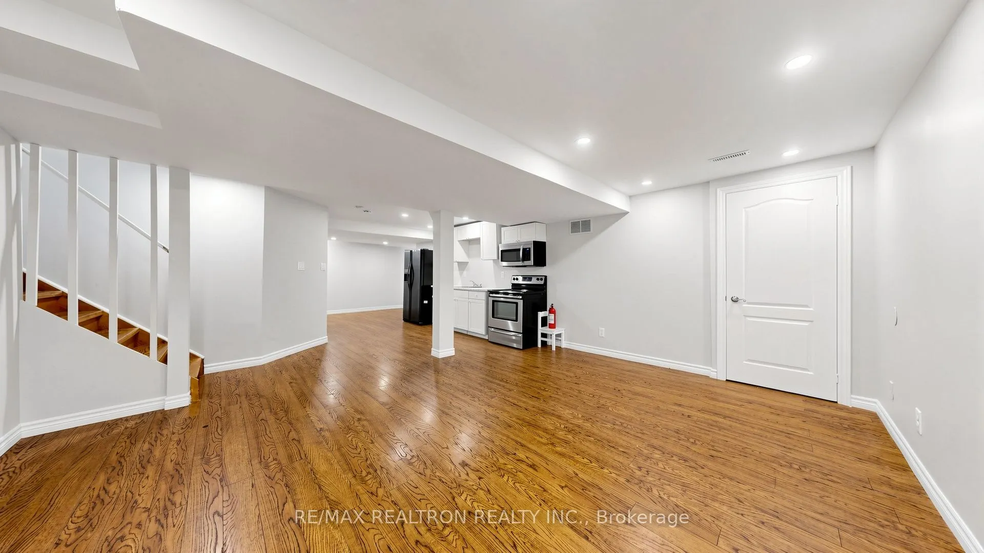 58 Bradbury Crescent