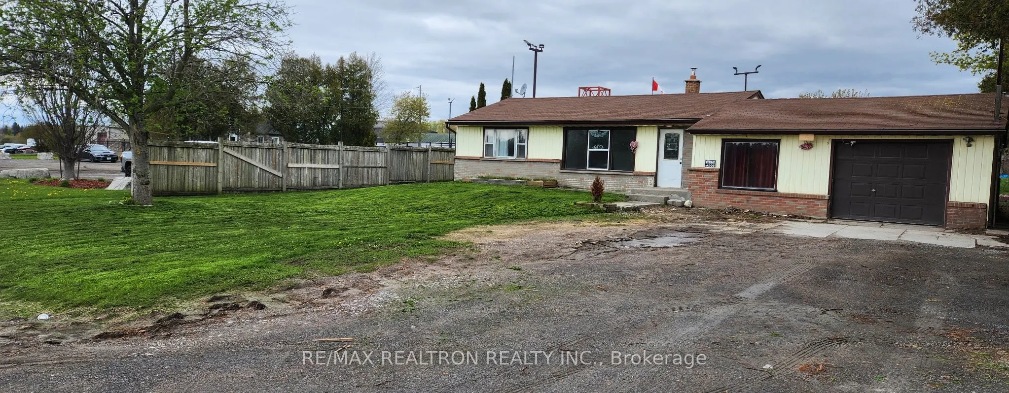 1608 Baseline Road W