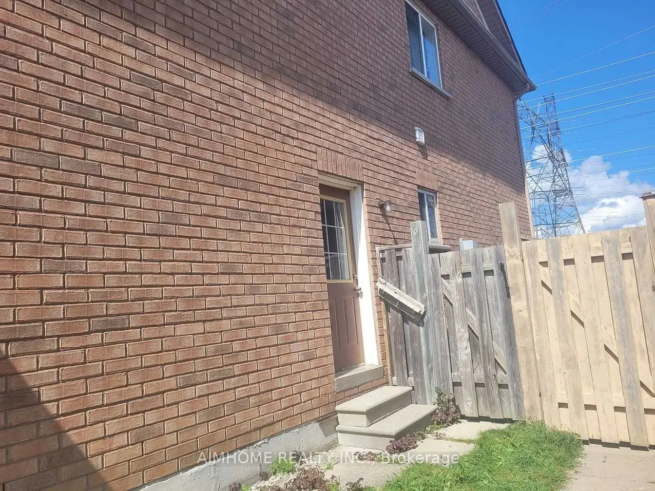 39 Candlebrook Crescent