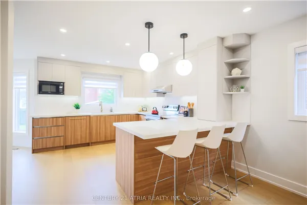 34 Raynes Crescent