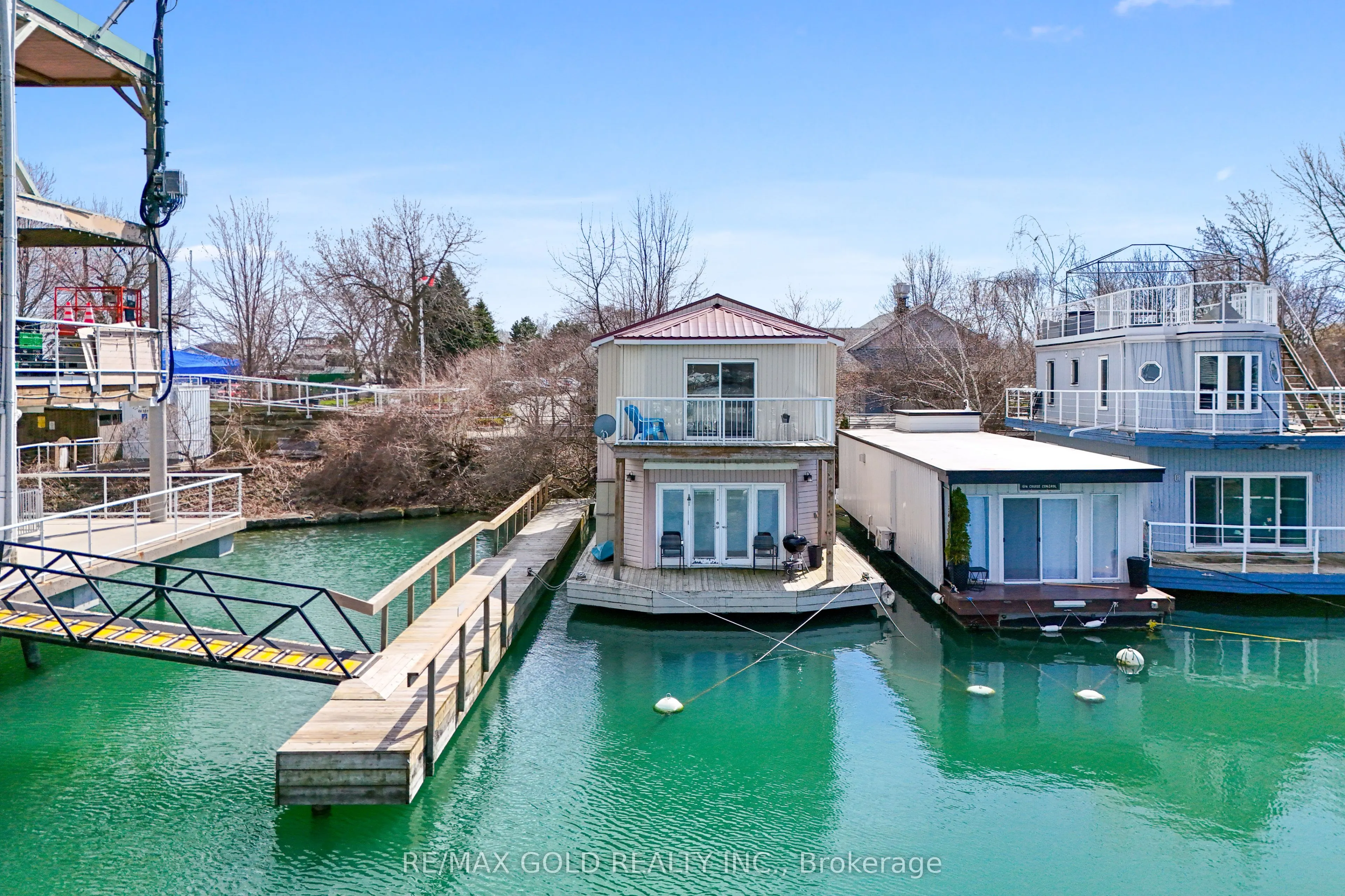 7 Brimley Road S #1