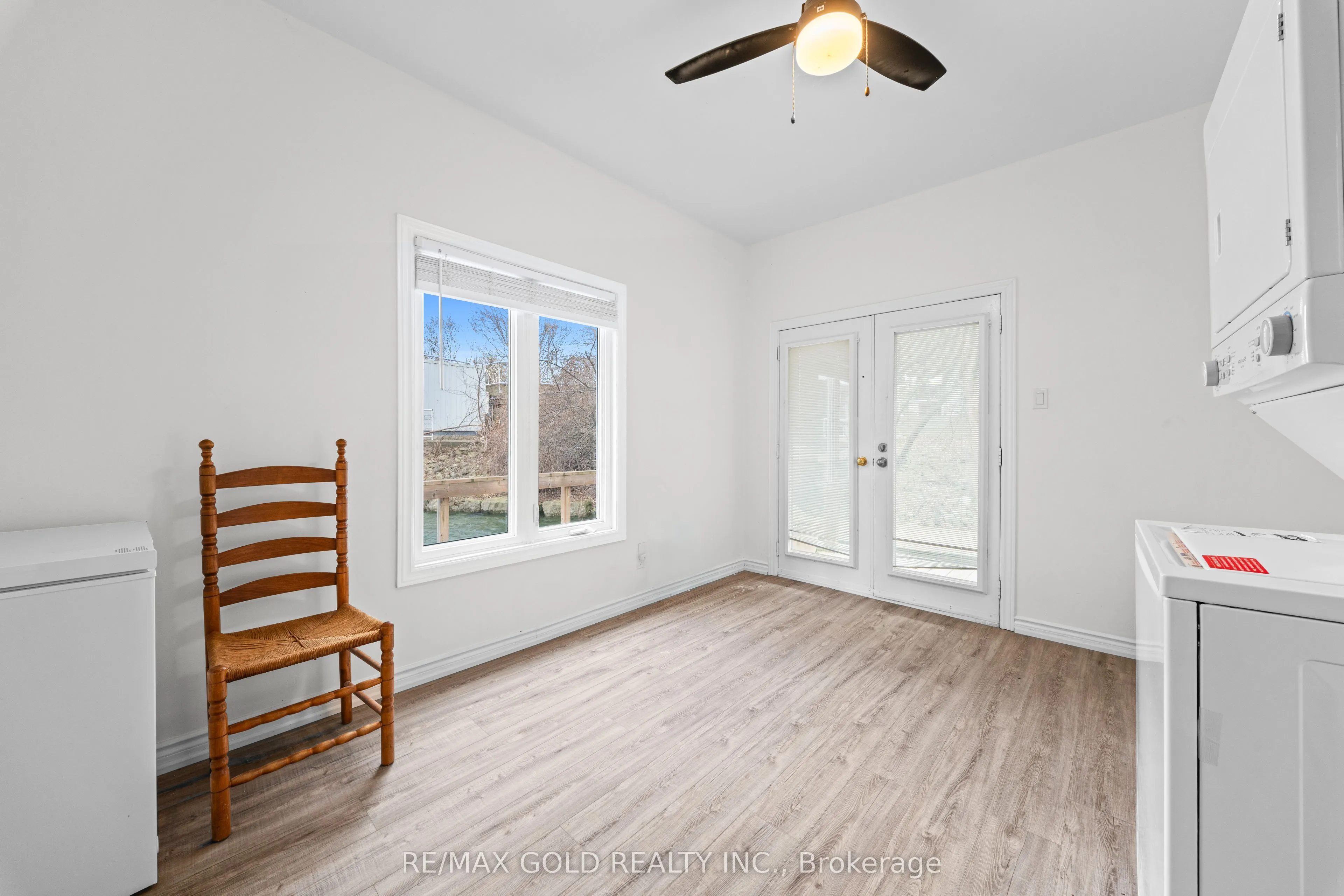 7 Brimley Road S #1