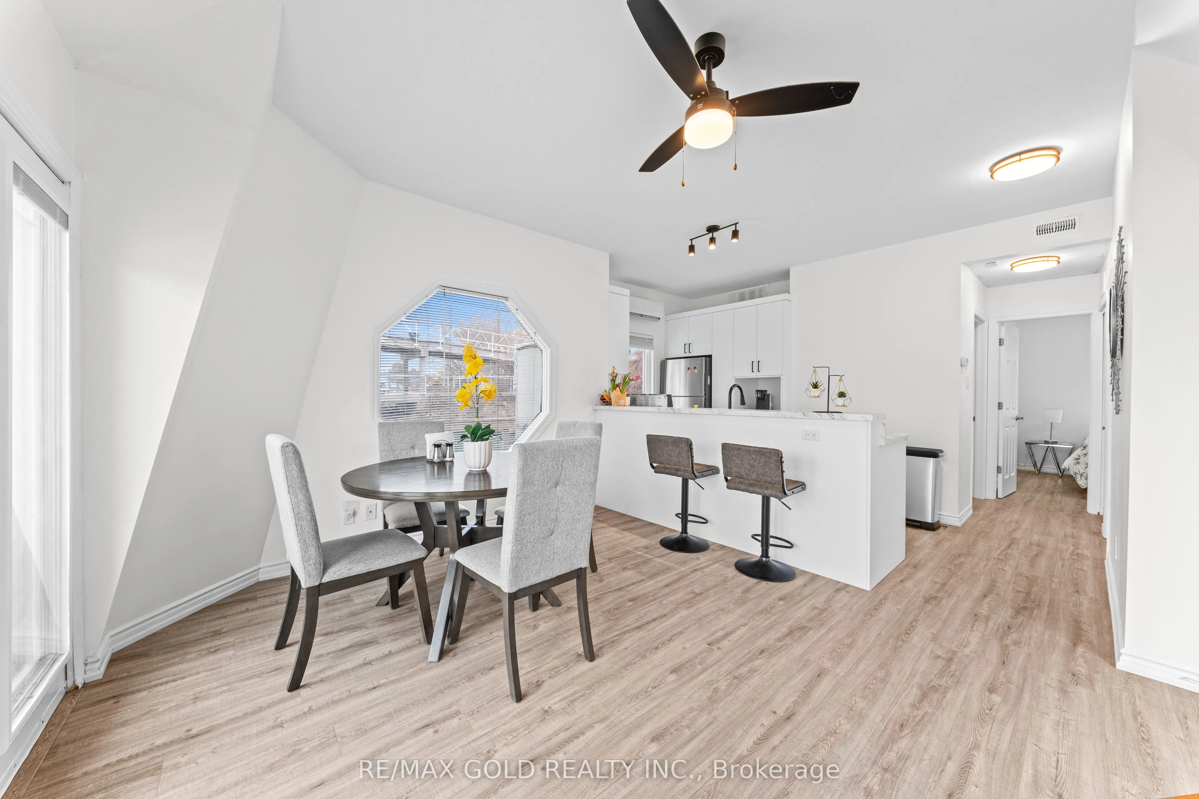 7 Brimley Road S #1