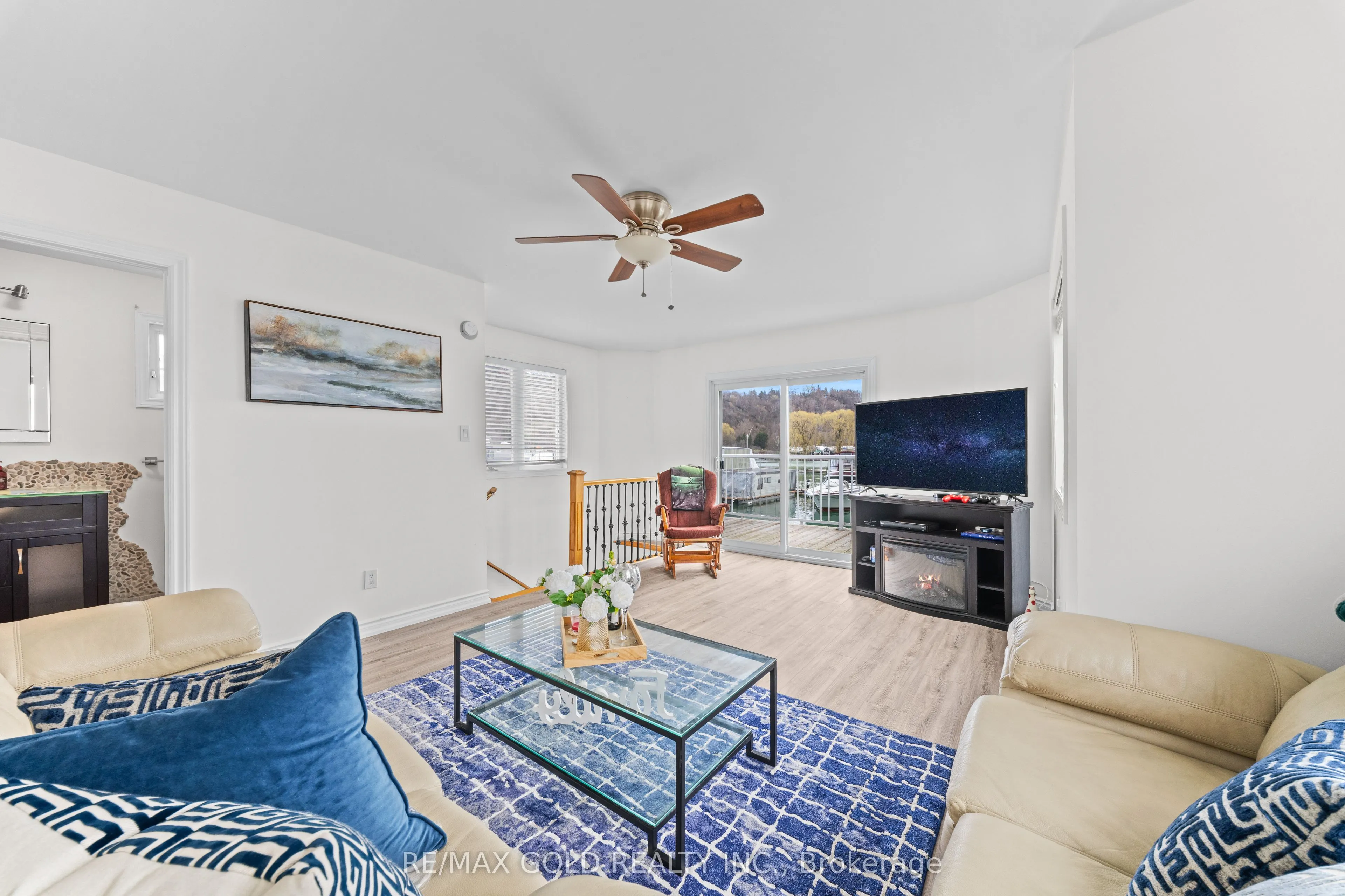 7 Brimley Road S #1