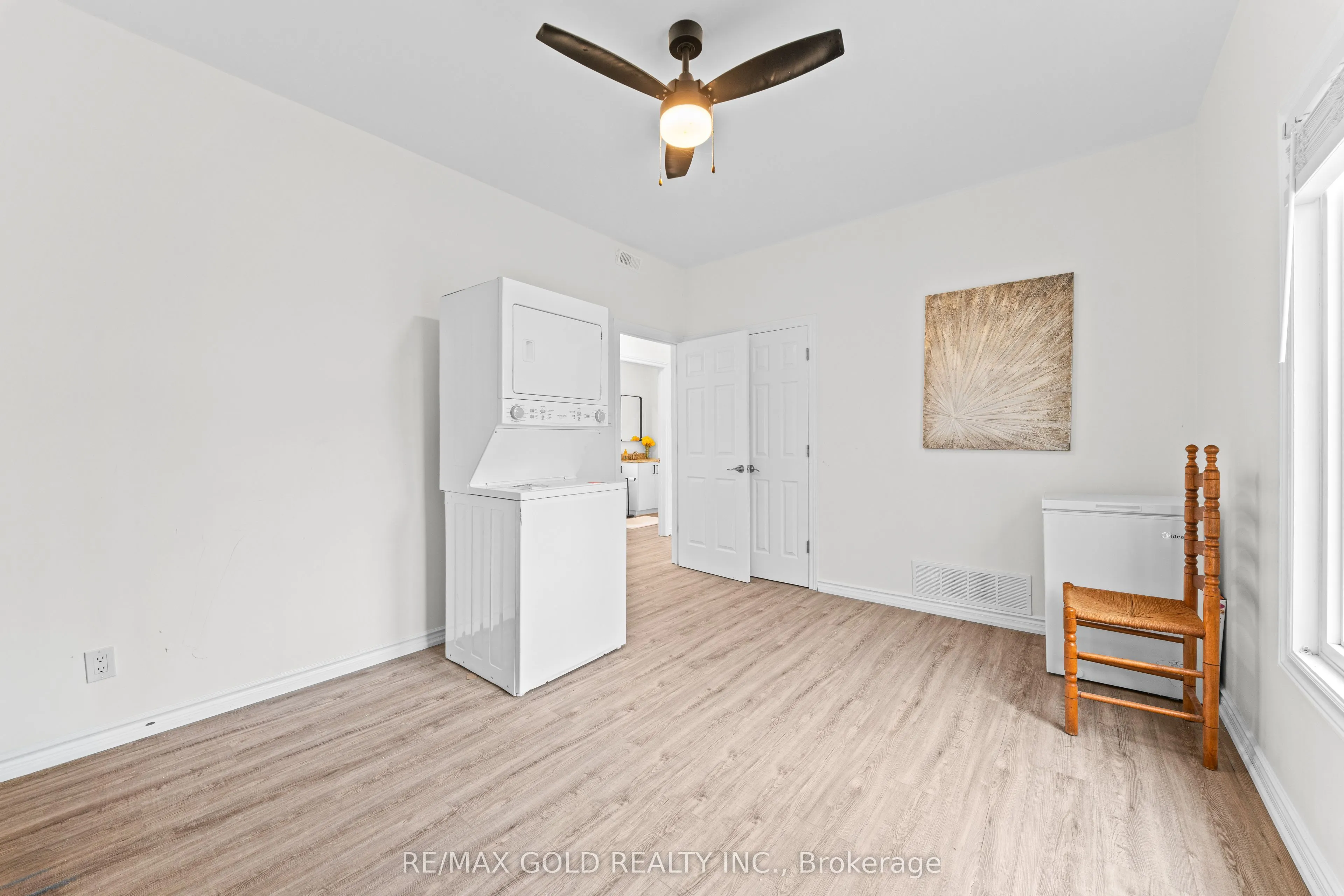 7 Brimley Road S #1
