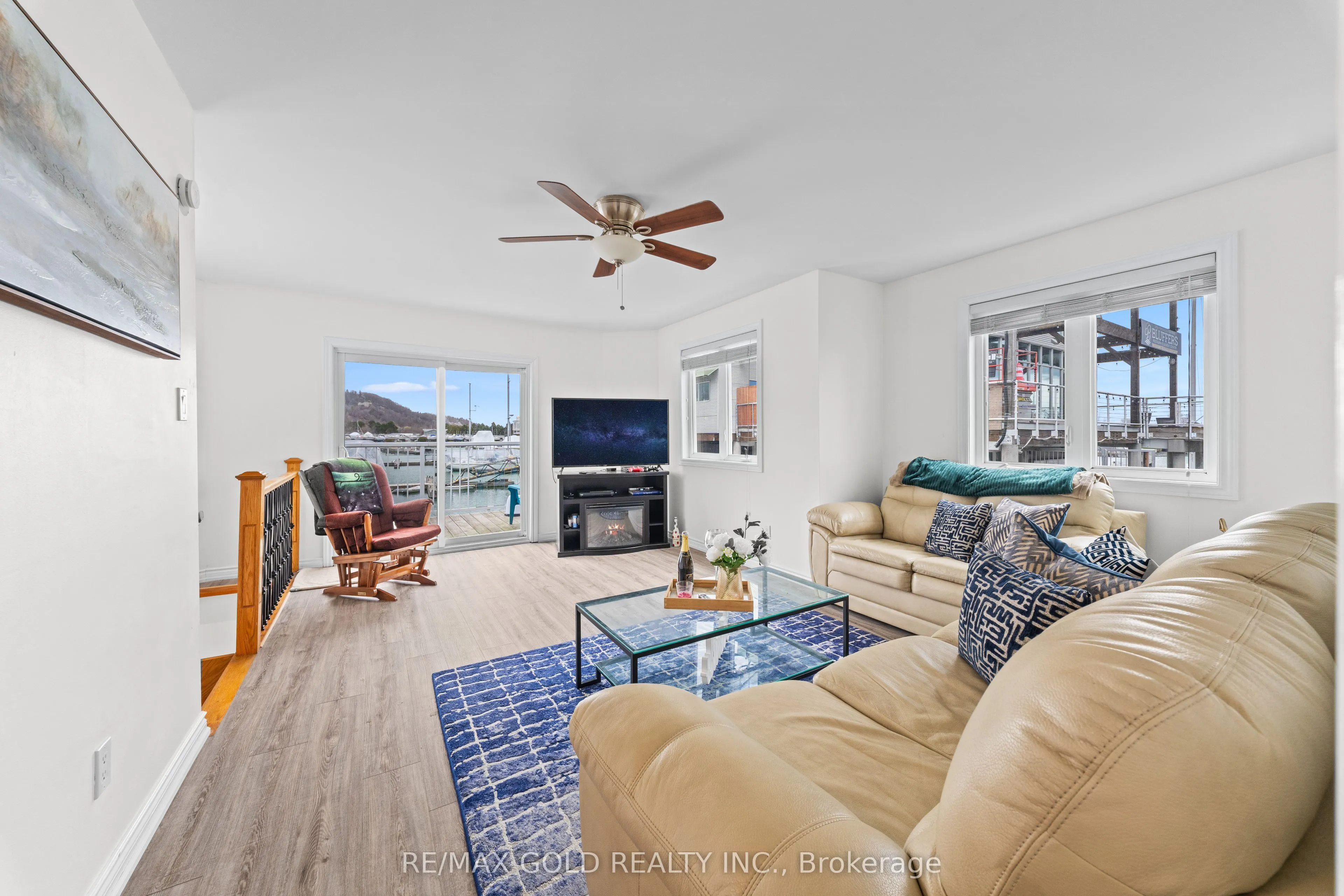 7 Brimley Road S #1